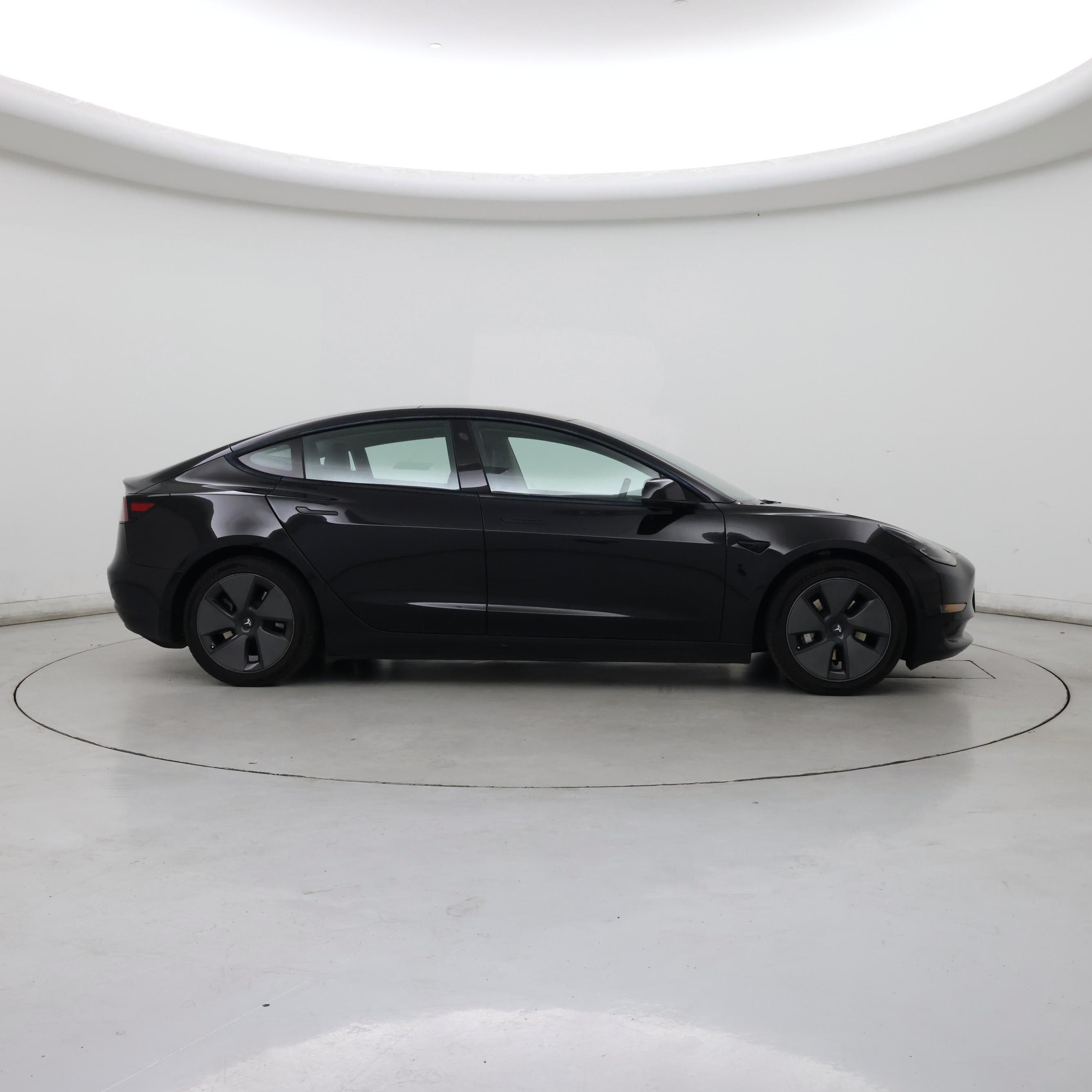 Thumbnail: 2021 Tesla Model 3 - 7