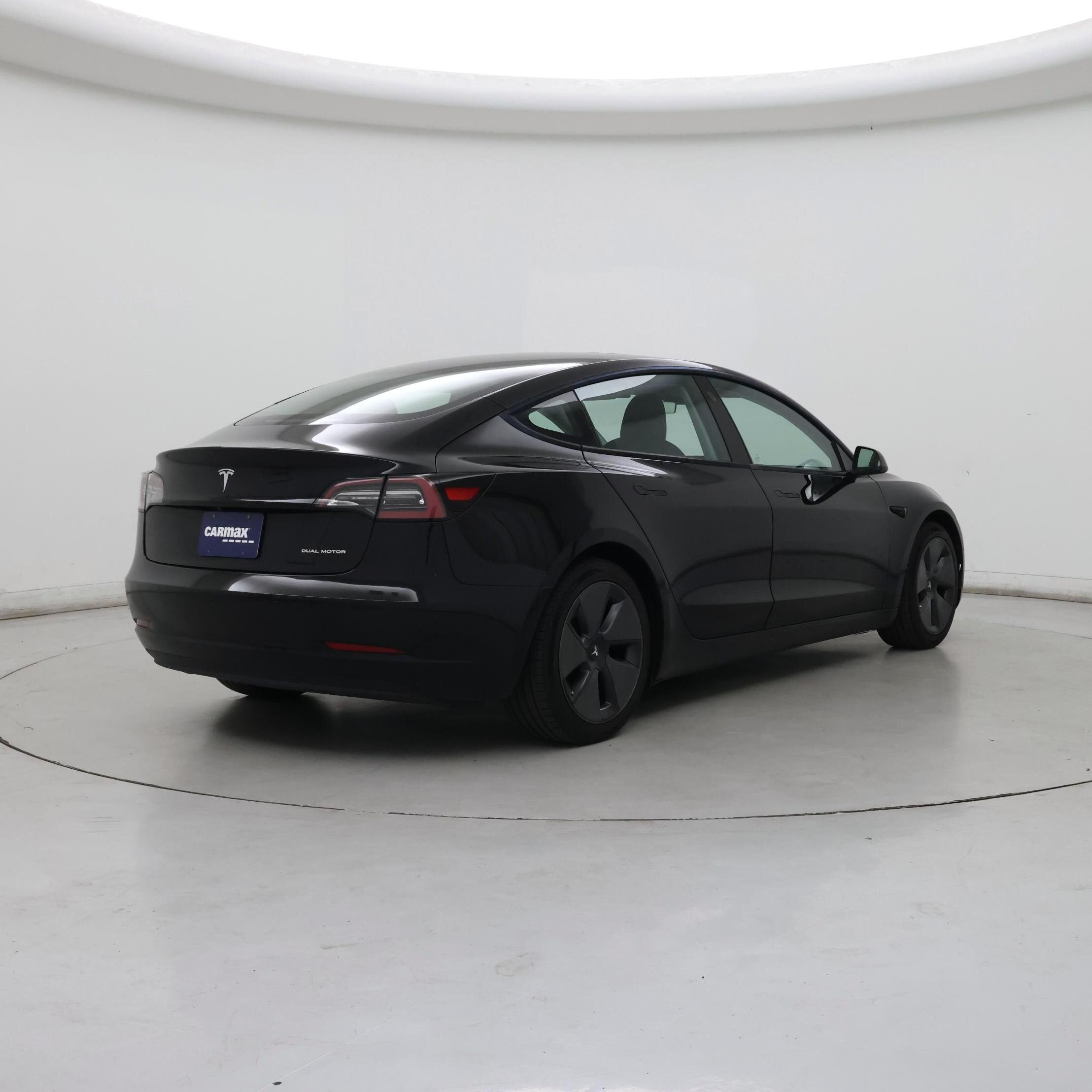 Thumbnail: 2021 Tesla Model 3 - 8