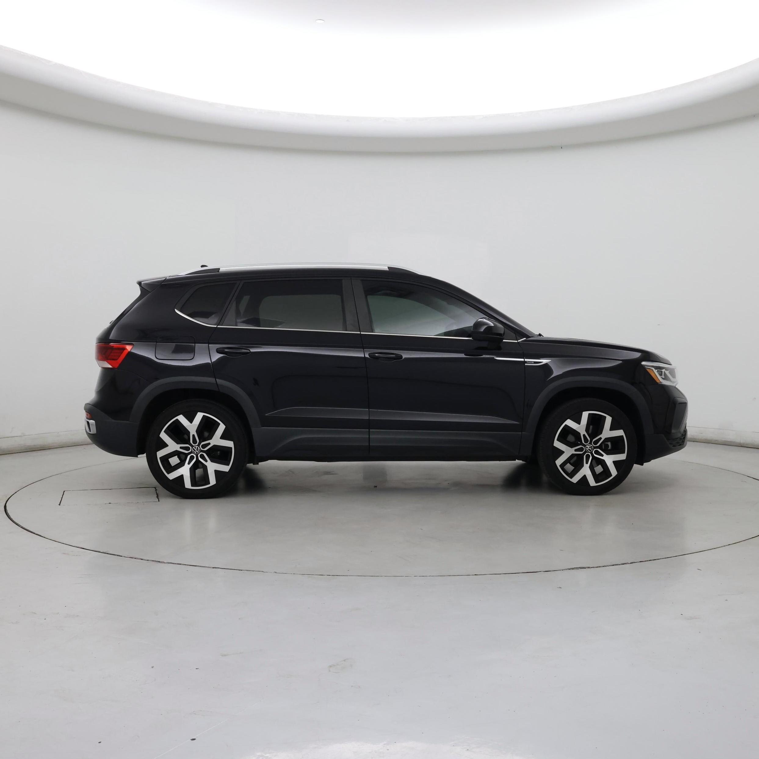 Thumbnail: 2022 Volkswagen Taos - 7
