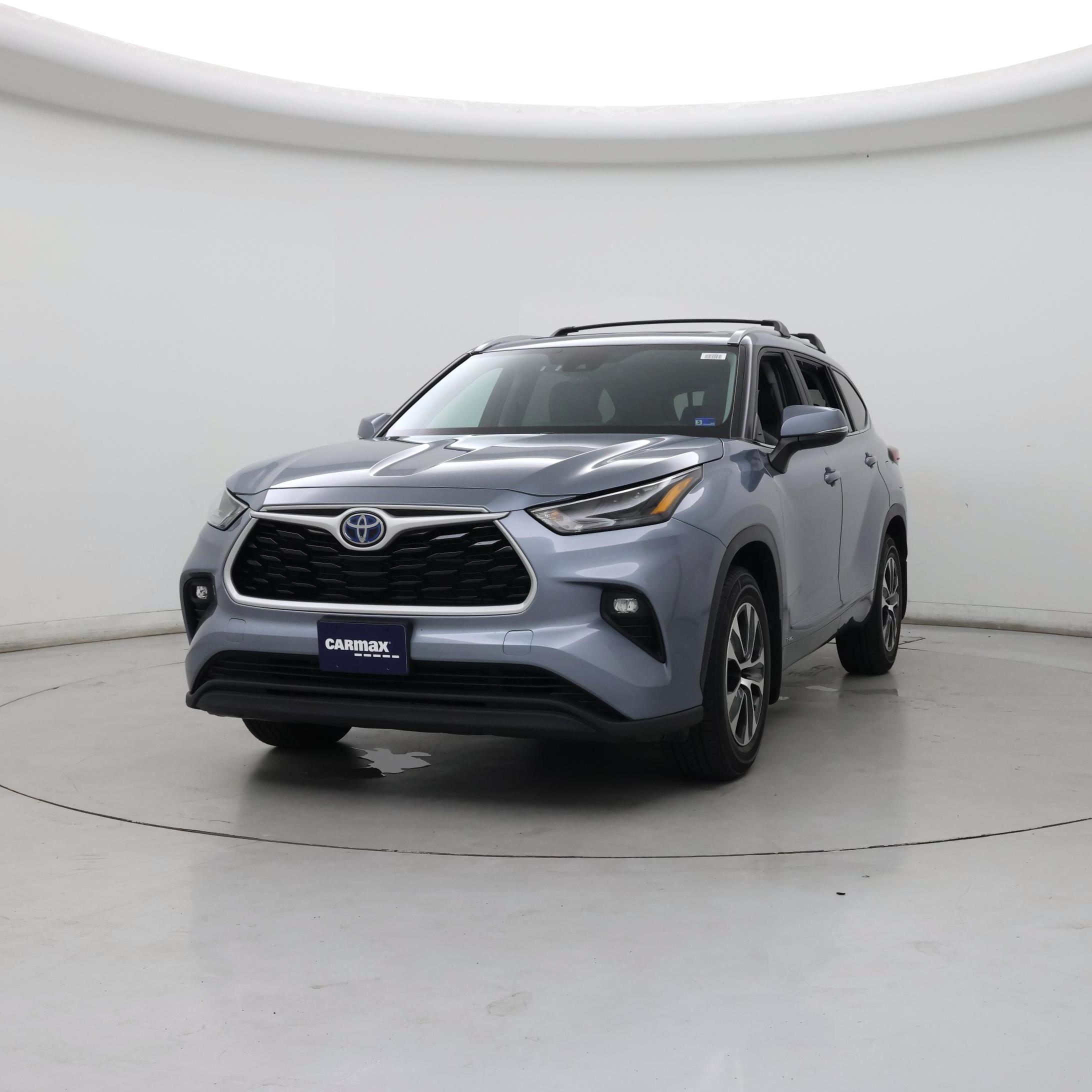 Thumbnail: 2023 Toyota Highlander - 4