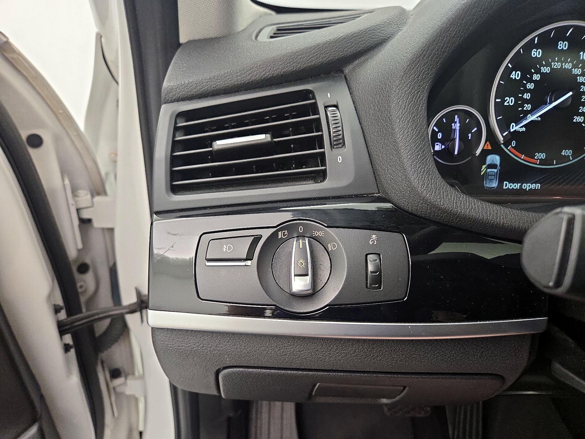Thumbnail: 2017 BMW X3 - 13