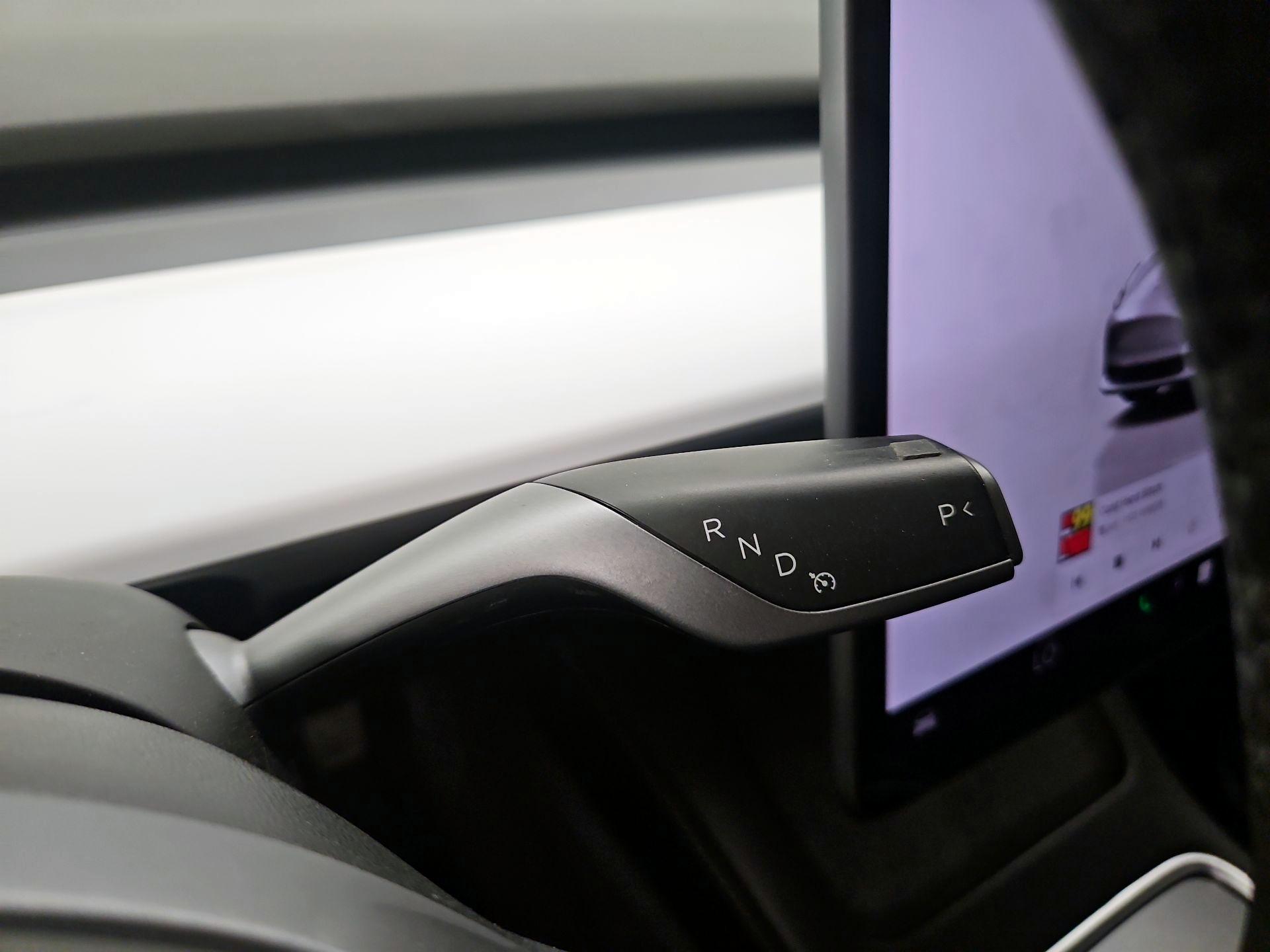 Thumbnail: 2022 Tesla Model 3 - 17