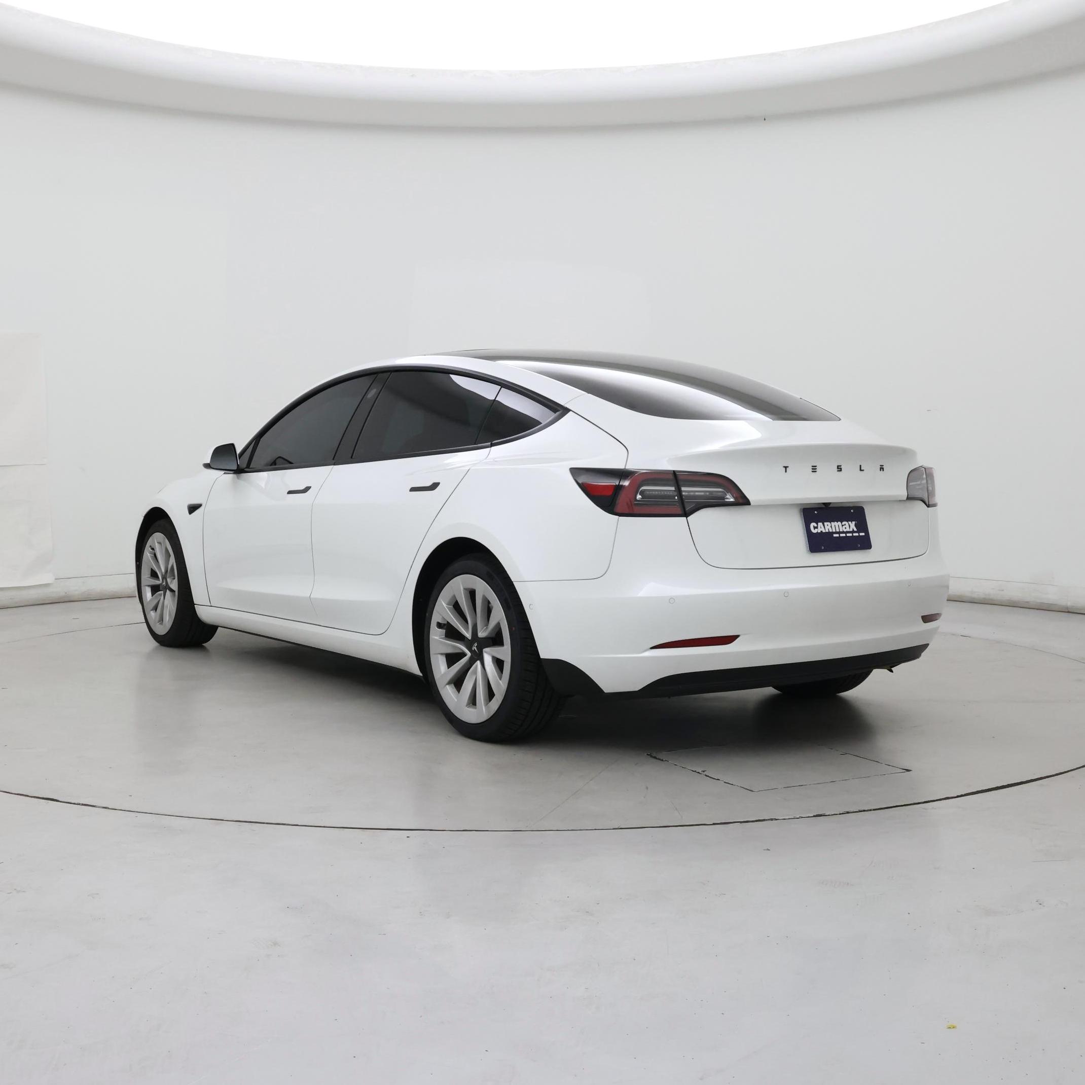 Thumbnail: 2022 Tesla Model 3 - 2