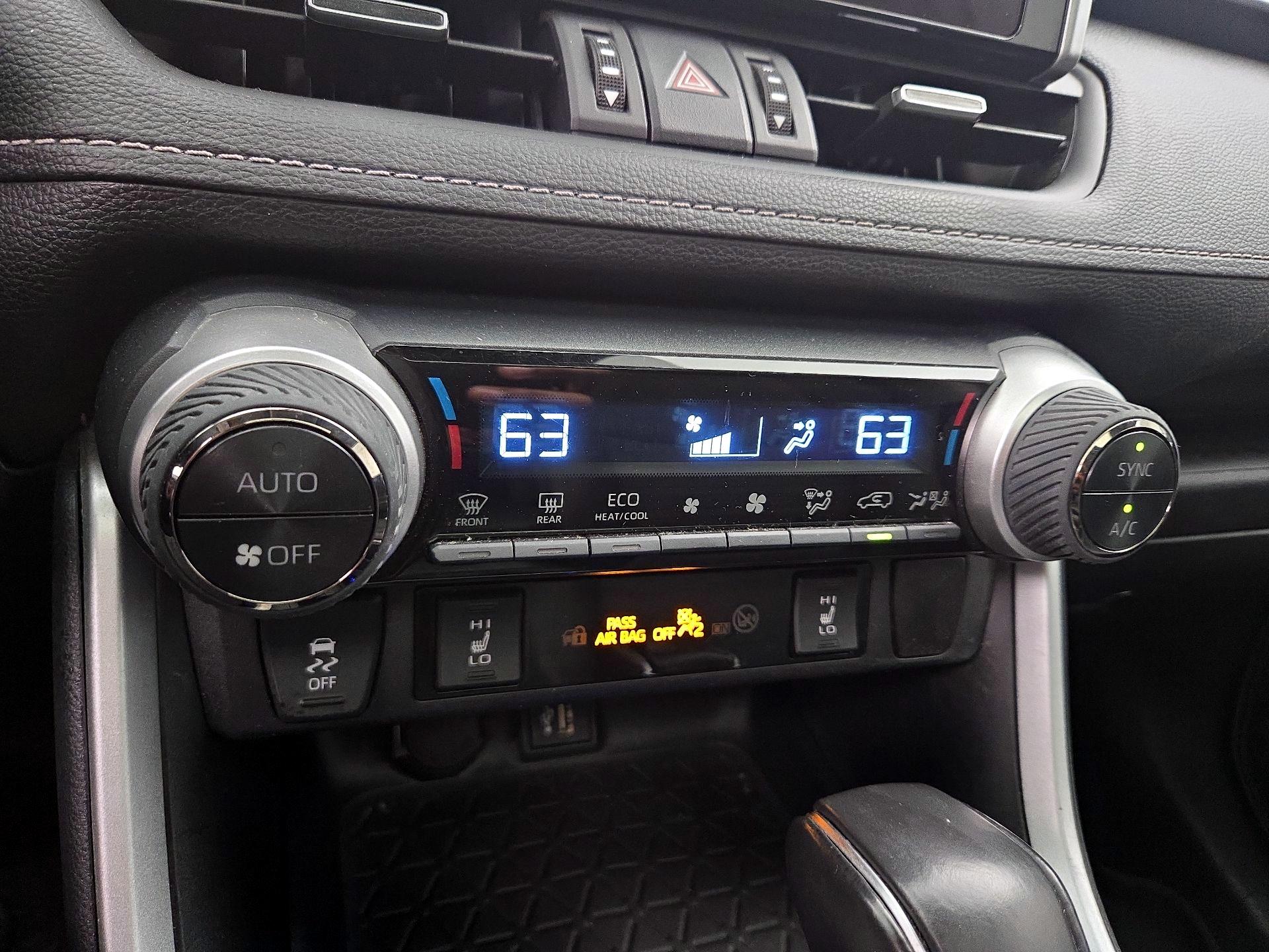 Thumbnail: 2025 Toyota RAV4 - 16