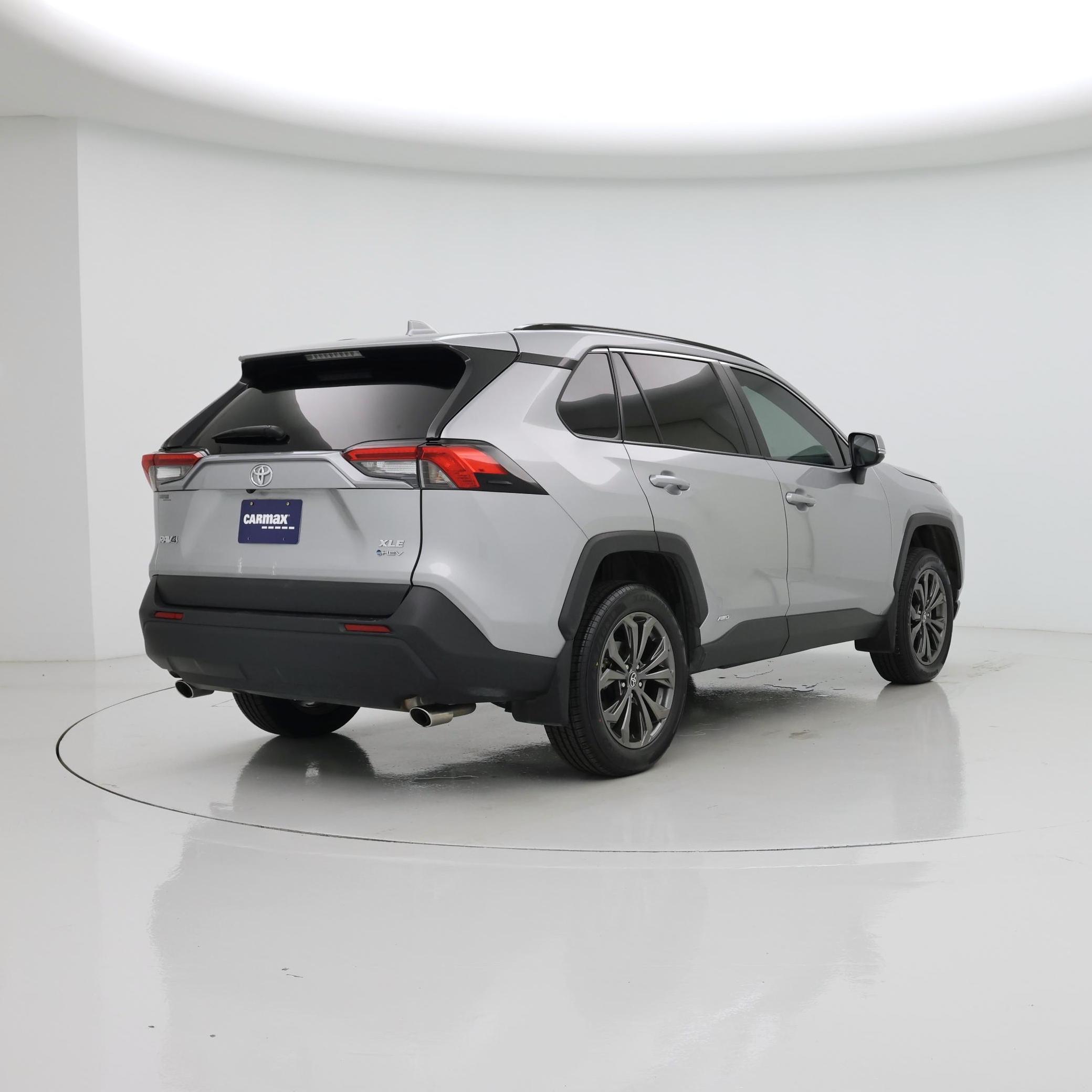 Thumbnail: 2025 Toyota RAV4 - 8