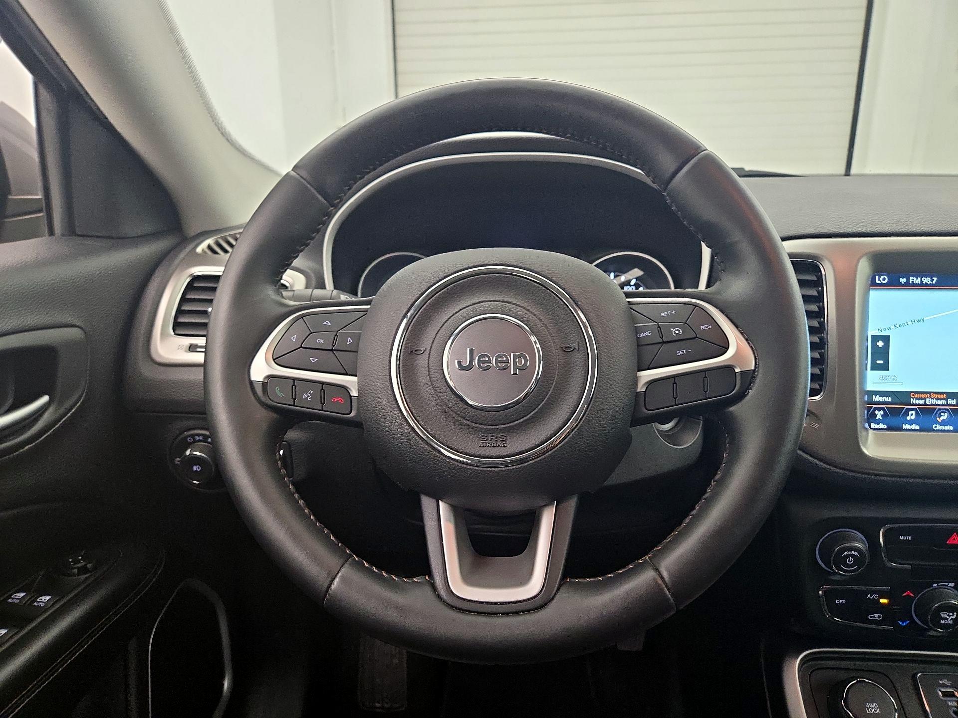 Thumbnail: 2017 Jeep Compass - 10