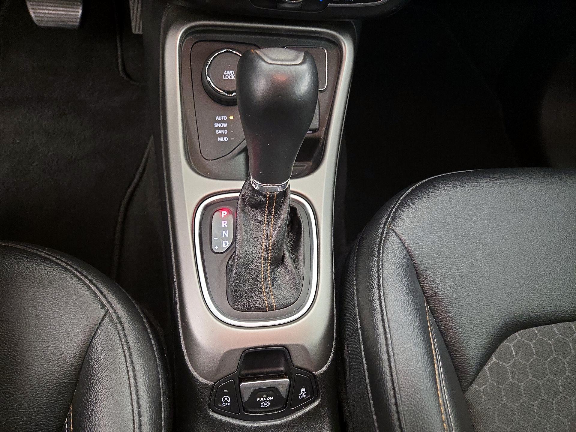 Thumbnail: 2017 Jeep Compass - 18