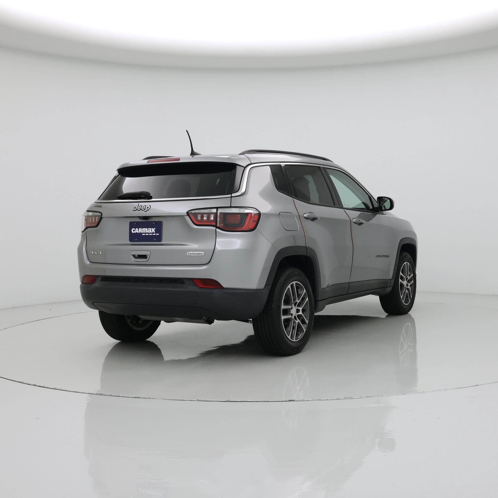 Thumbnail: 2017 Jeep Compass - 8