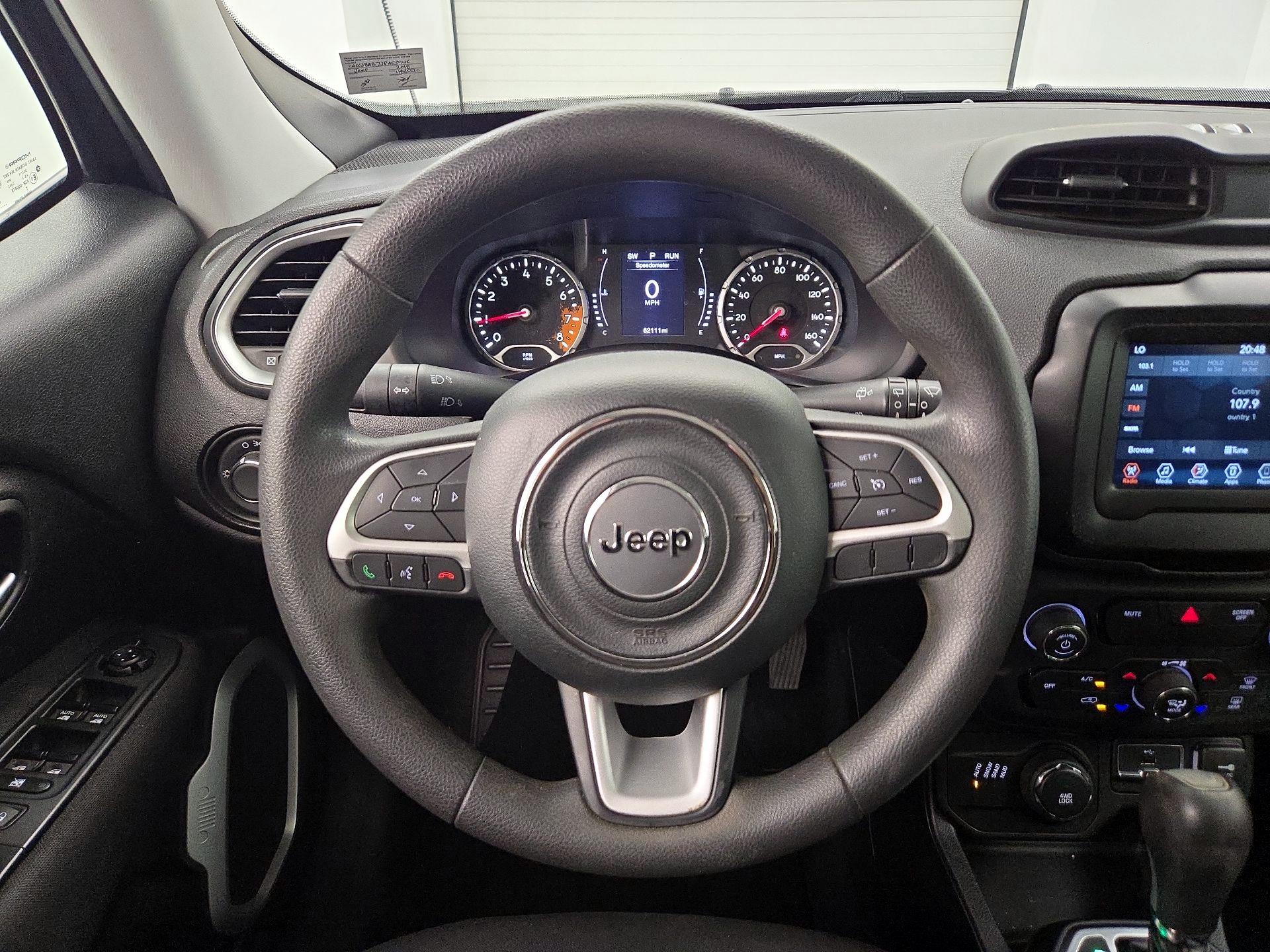 Thumbnail: 2018 Jeep Renegade - 10