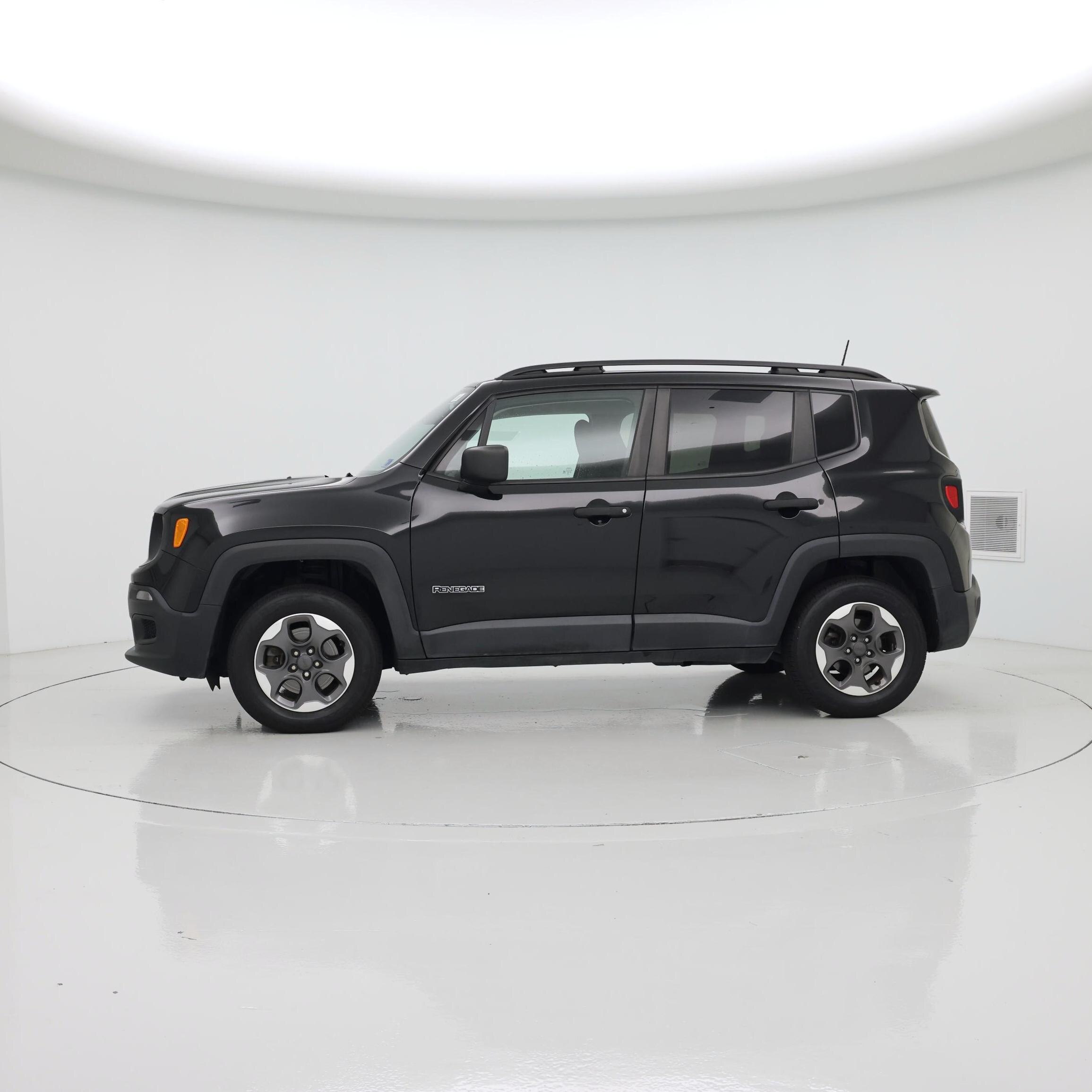 Thumbnail: 2018 Jeep Renegade - 3
