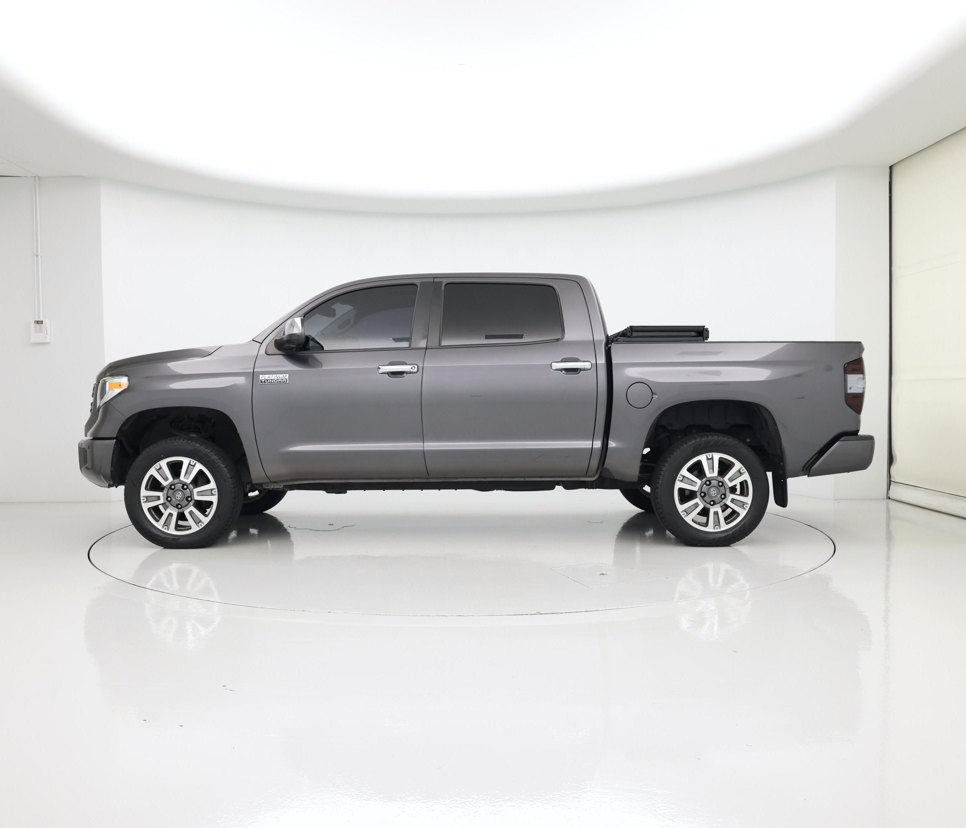 Thumbnail: 2018 Toyota Tundra - 3