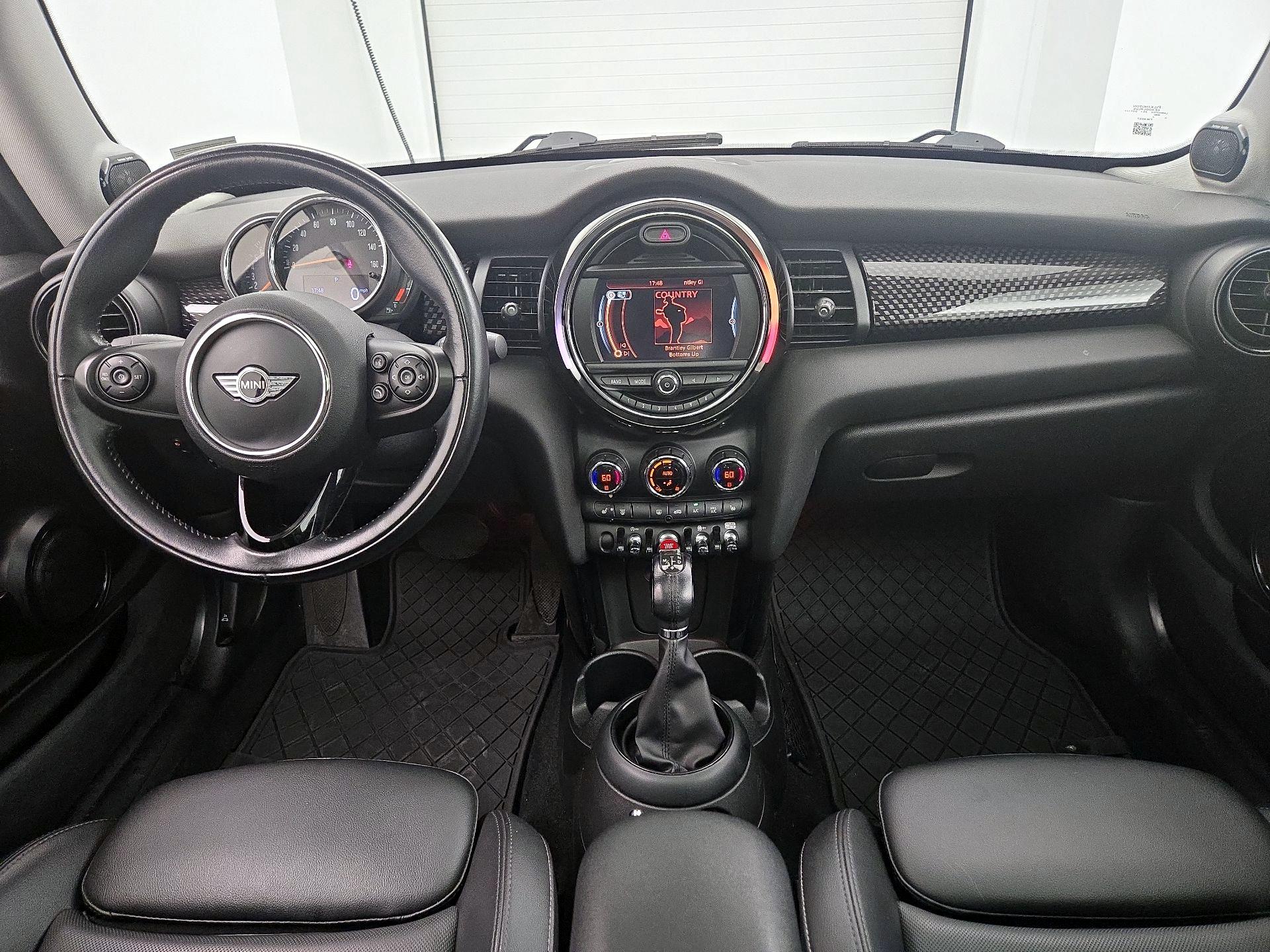 Thumbnail: 2018 MINI Cooper Hardtop - 9