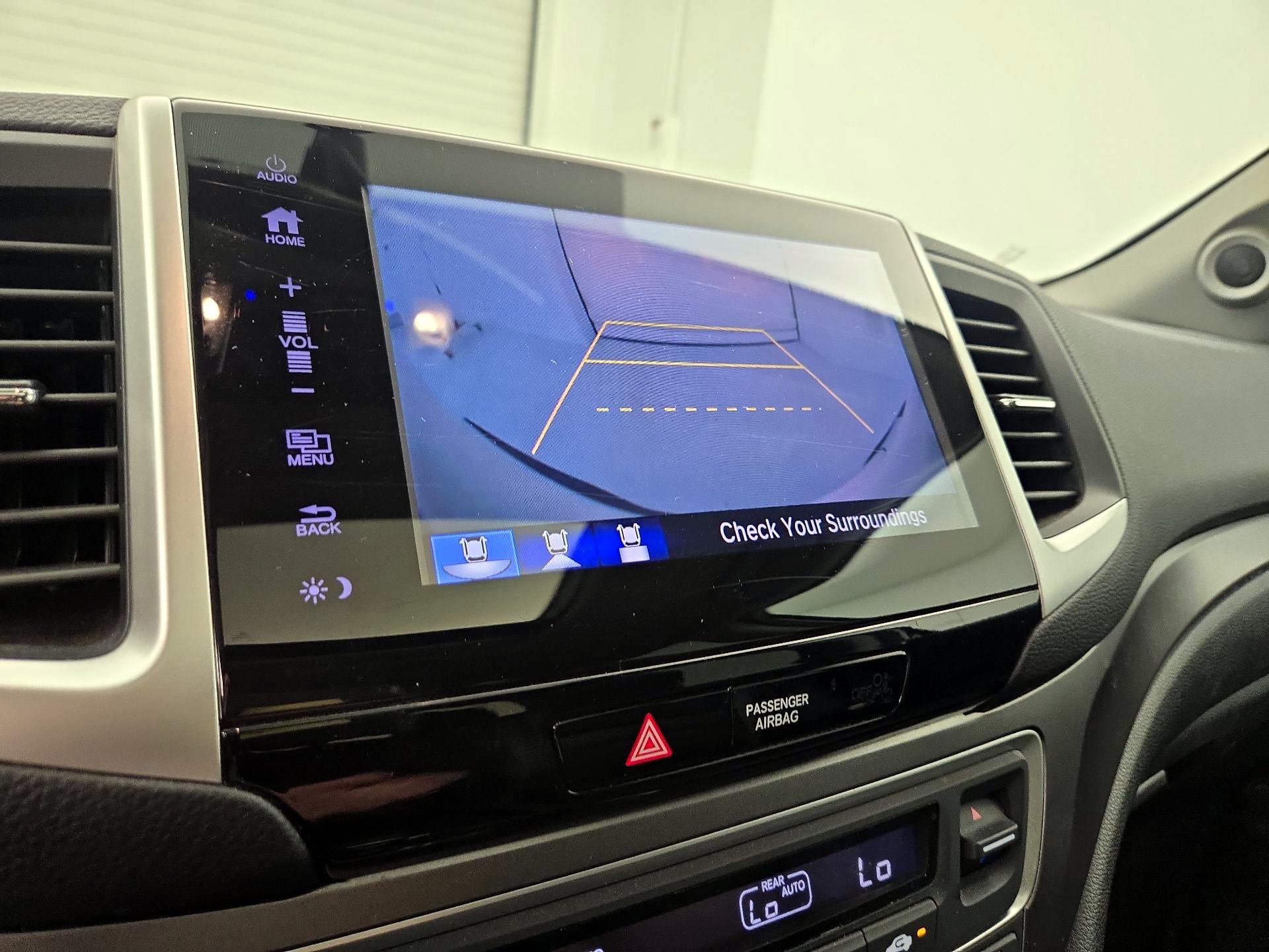 Thumbnail: 2019 Honda Ridgeline - 14