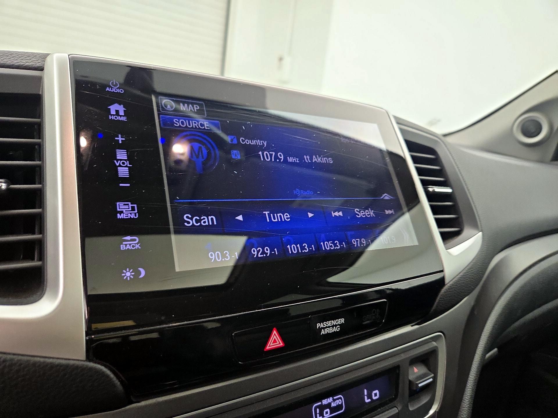 Thumbnail: 2019 Honda Ridgeline - 15