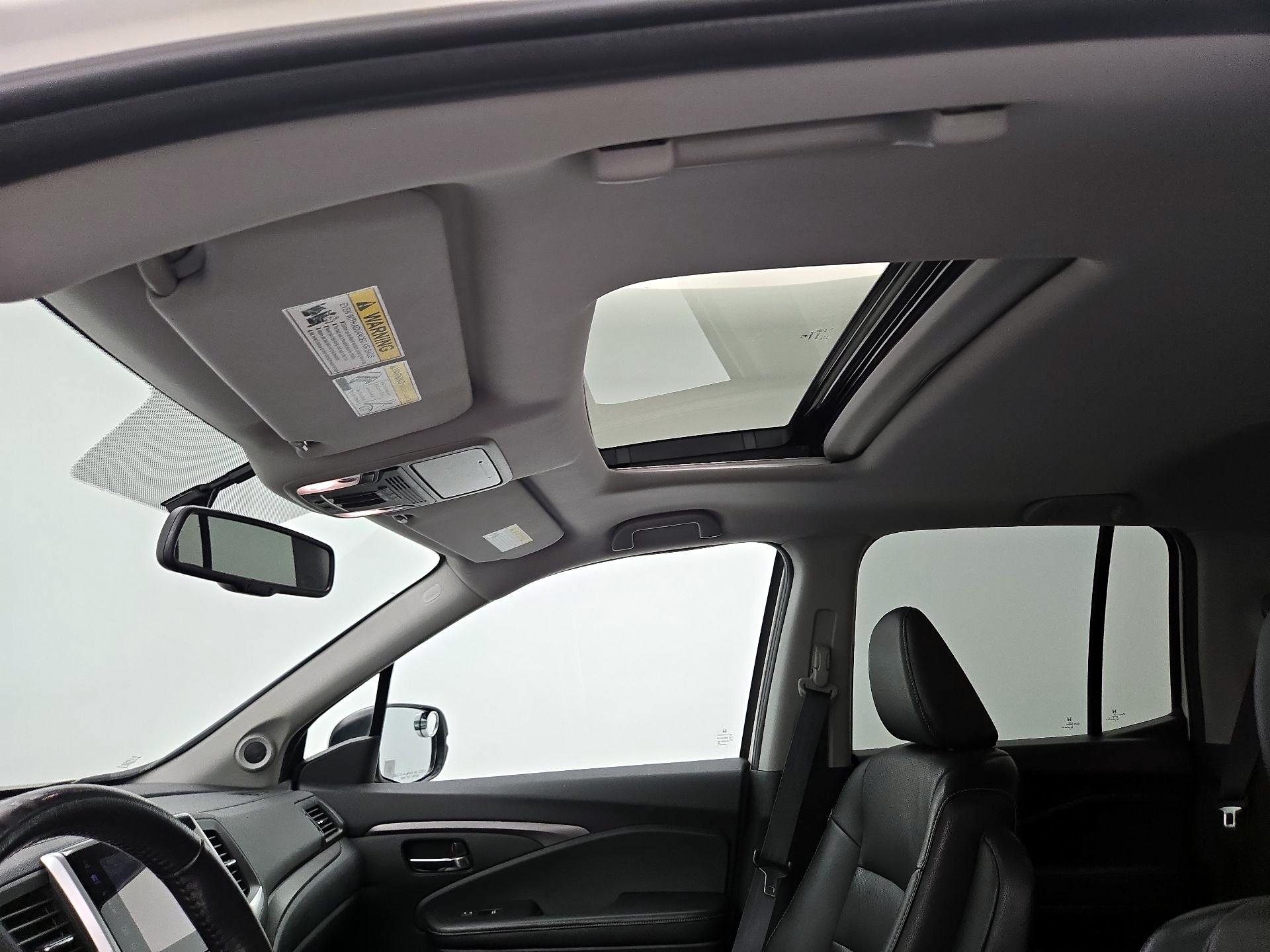 Thumbnail: 2019 Honda Ridgeline - 19