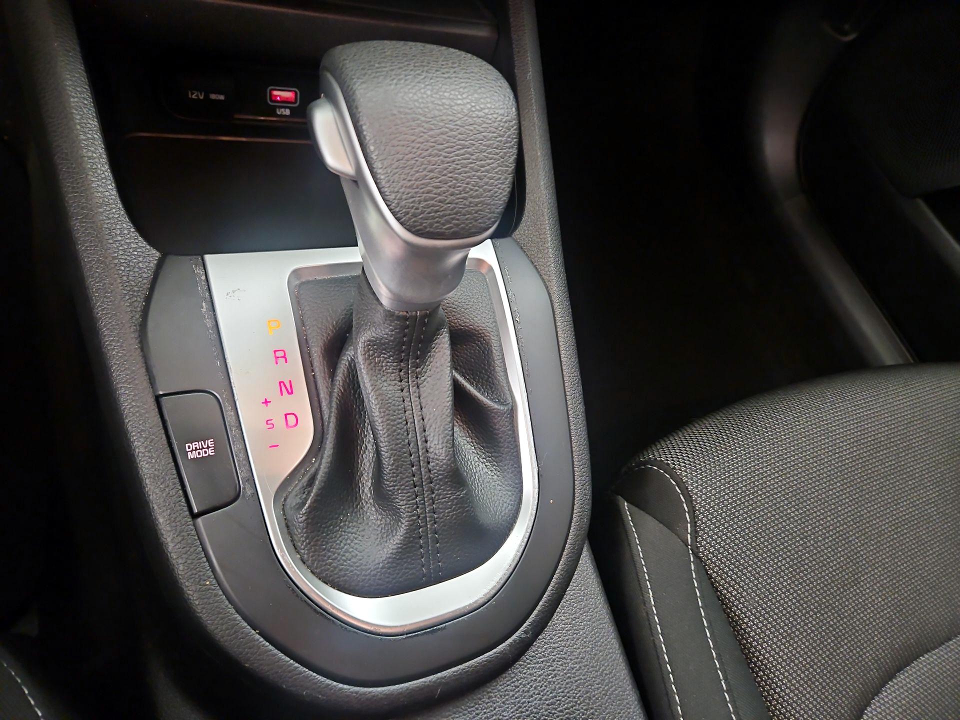 Thumbnail: 2024 Kia Forte - 17