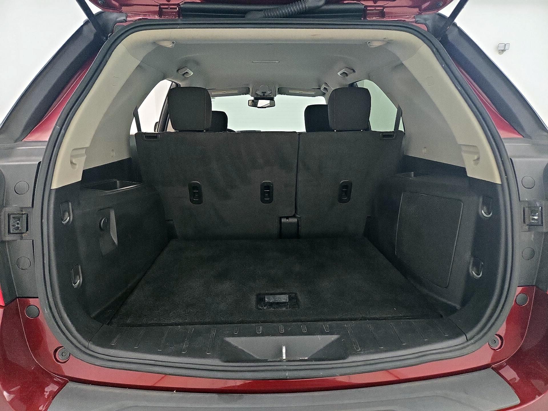 Thumbnail: 2017 Chevrolet Equinox - 19