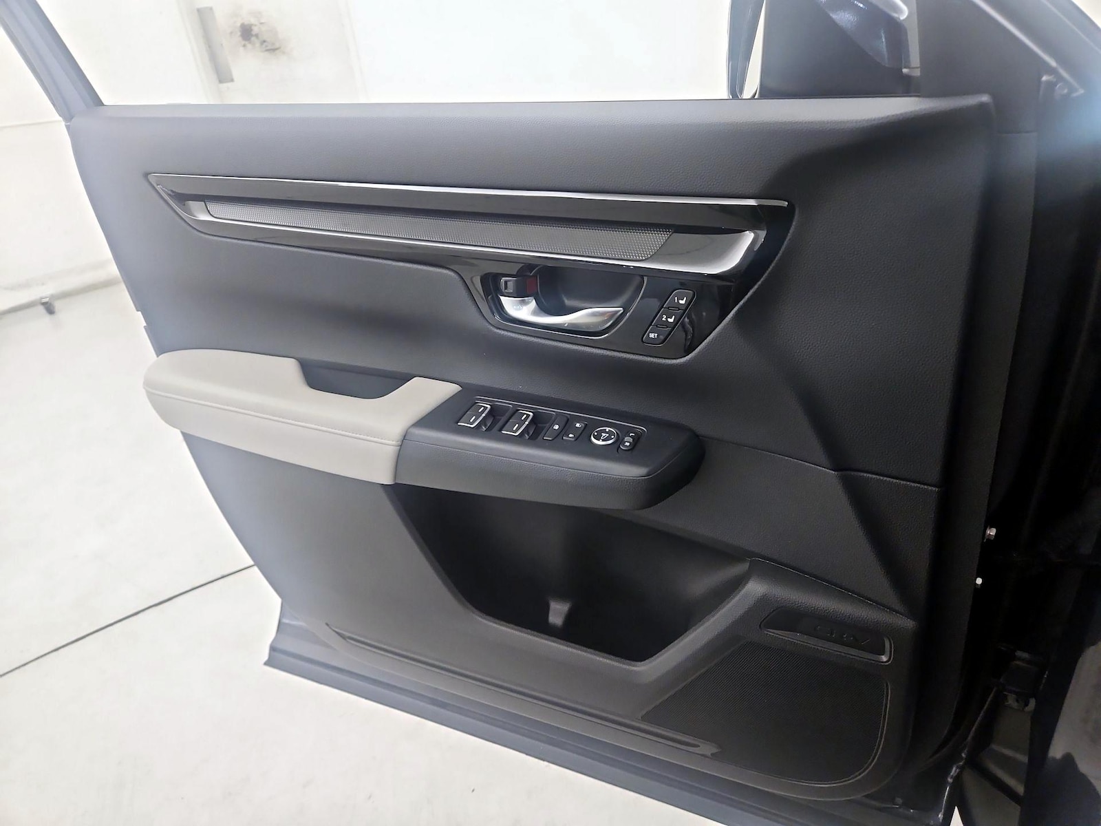 2025 Honda CR-V EX-L - Photo 13