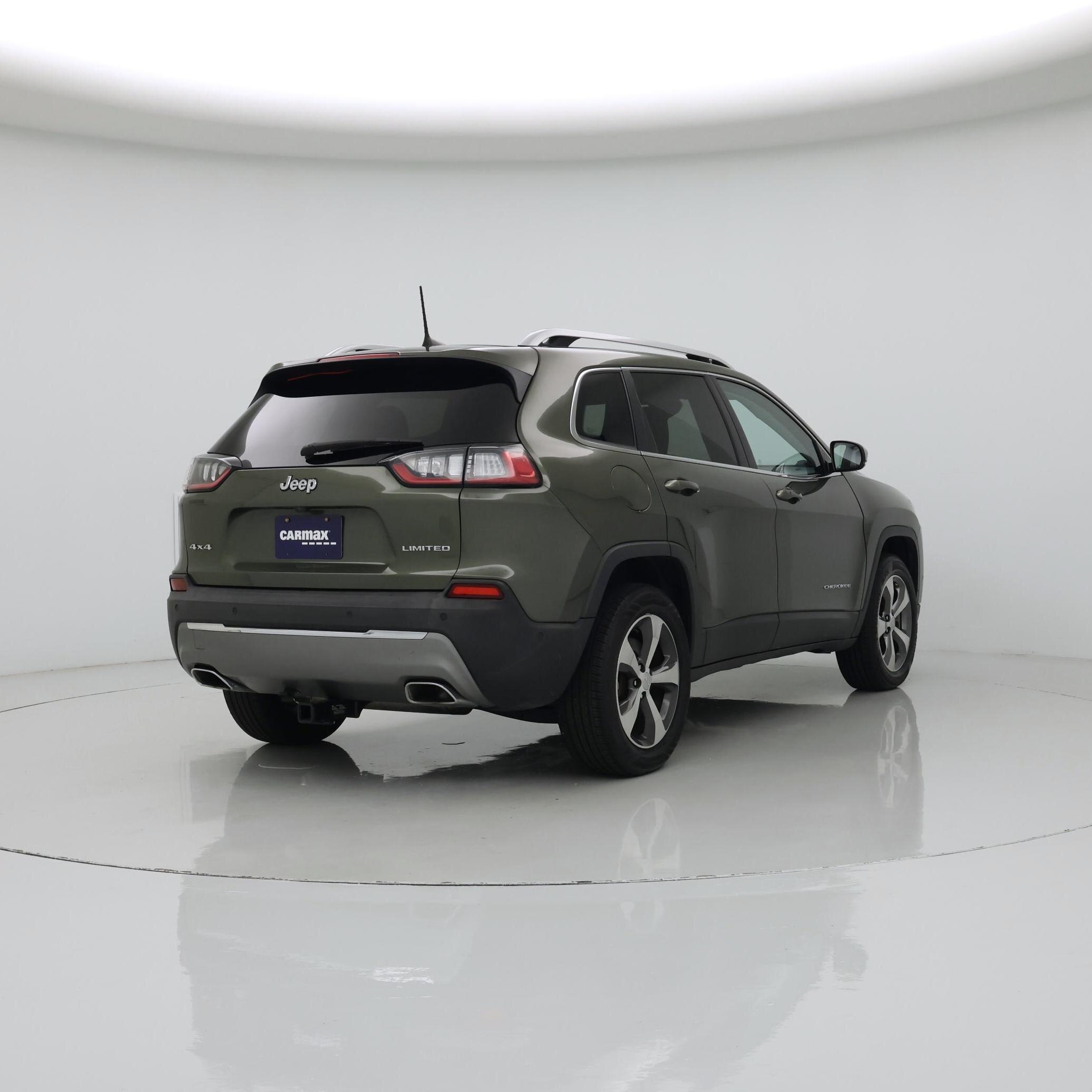Thumbnail: 2019 Jeep Cherokee - 8