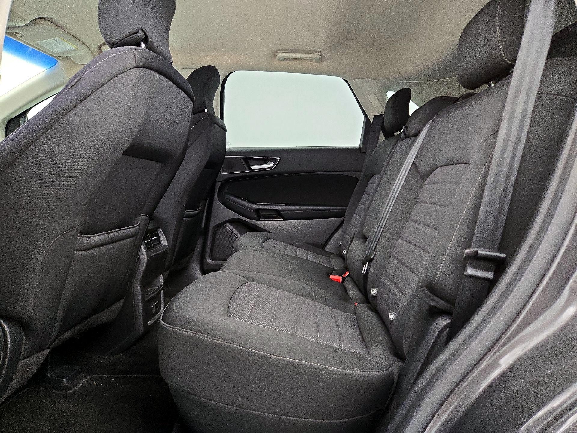 Thumbnail: 2018 Ford Edge - 19