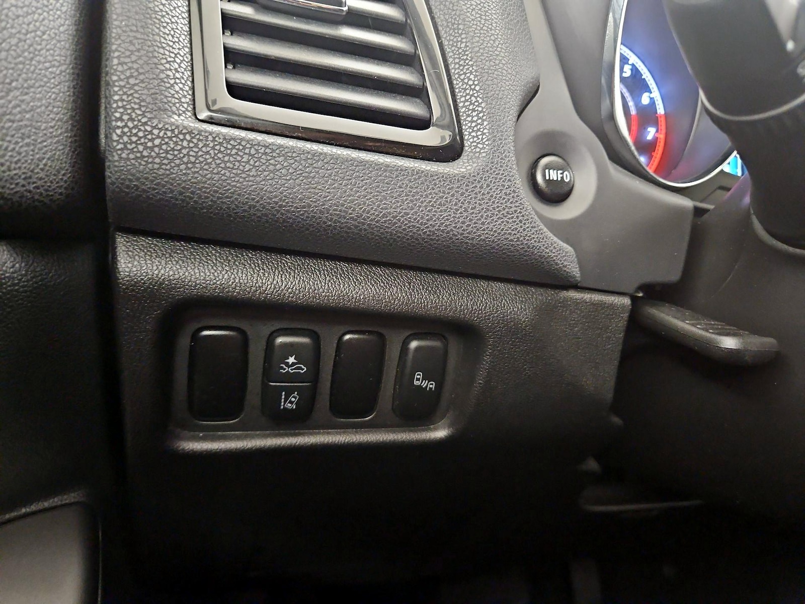 2022 Mitsubishi Outlander Sport SE - Photo 14