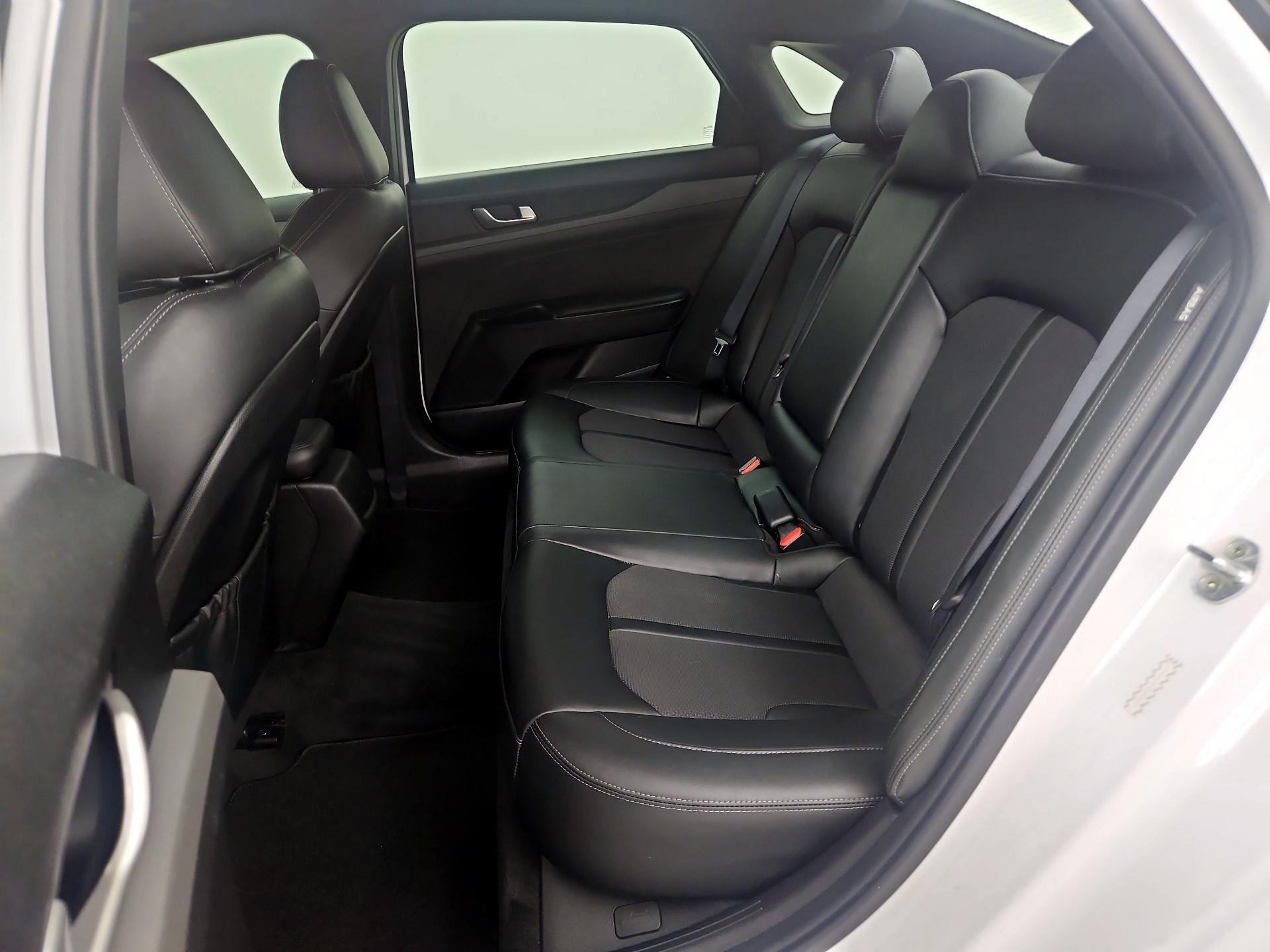 Thumbnail: 2021 Kia K5 - 19