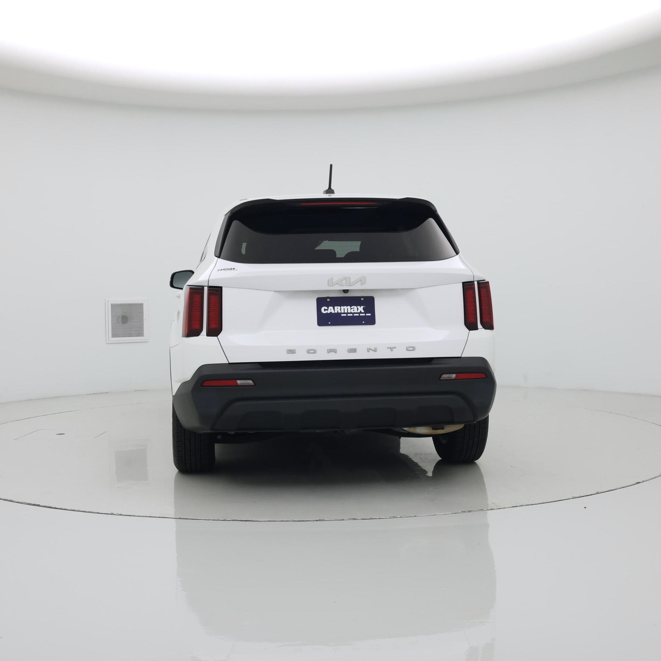 Thumbnail: 2022 Kia Sorento - 6