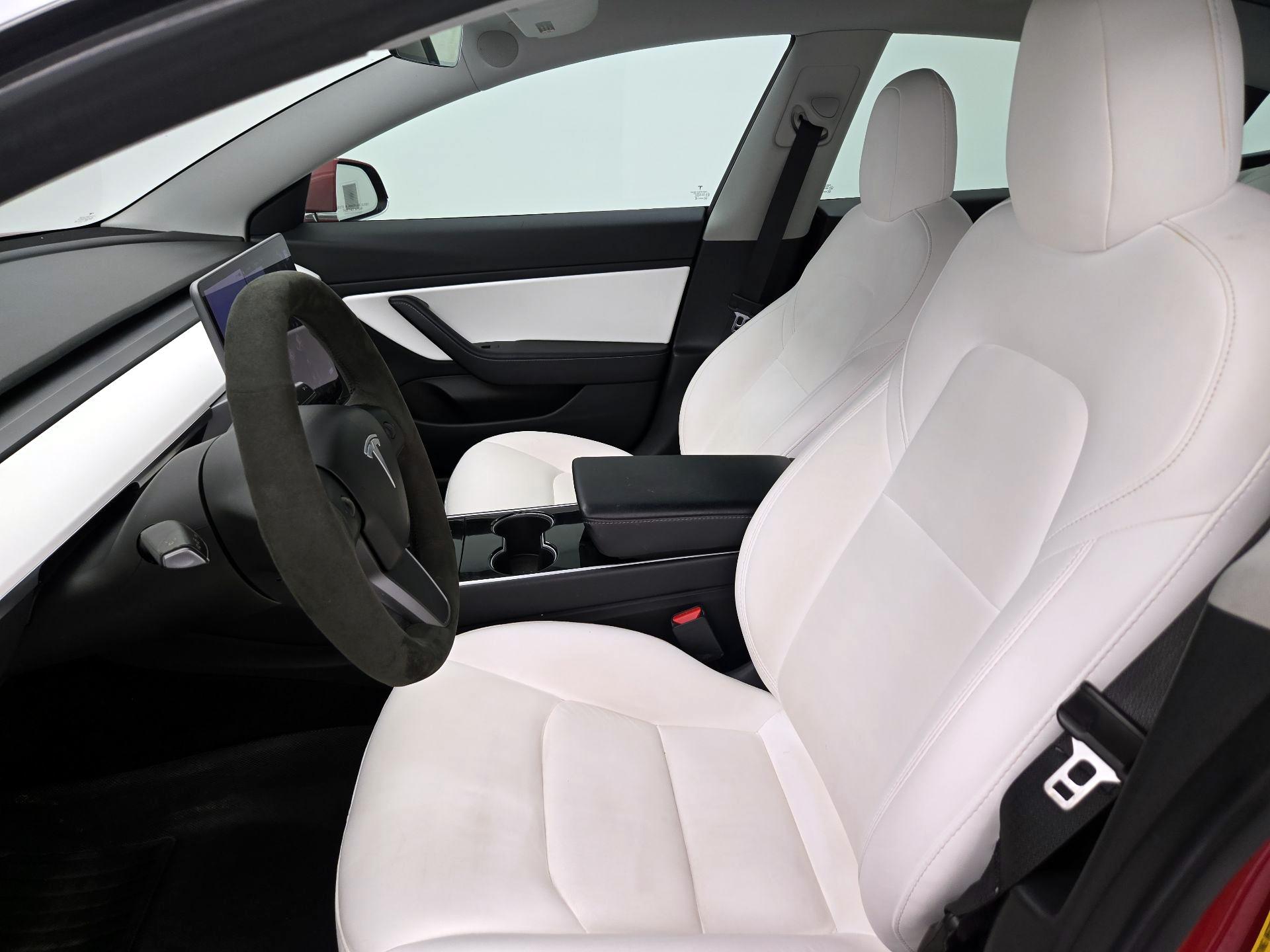 Thumbnail: 2020 Tesla Model 3 - 11