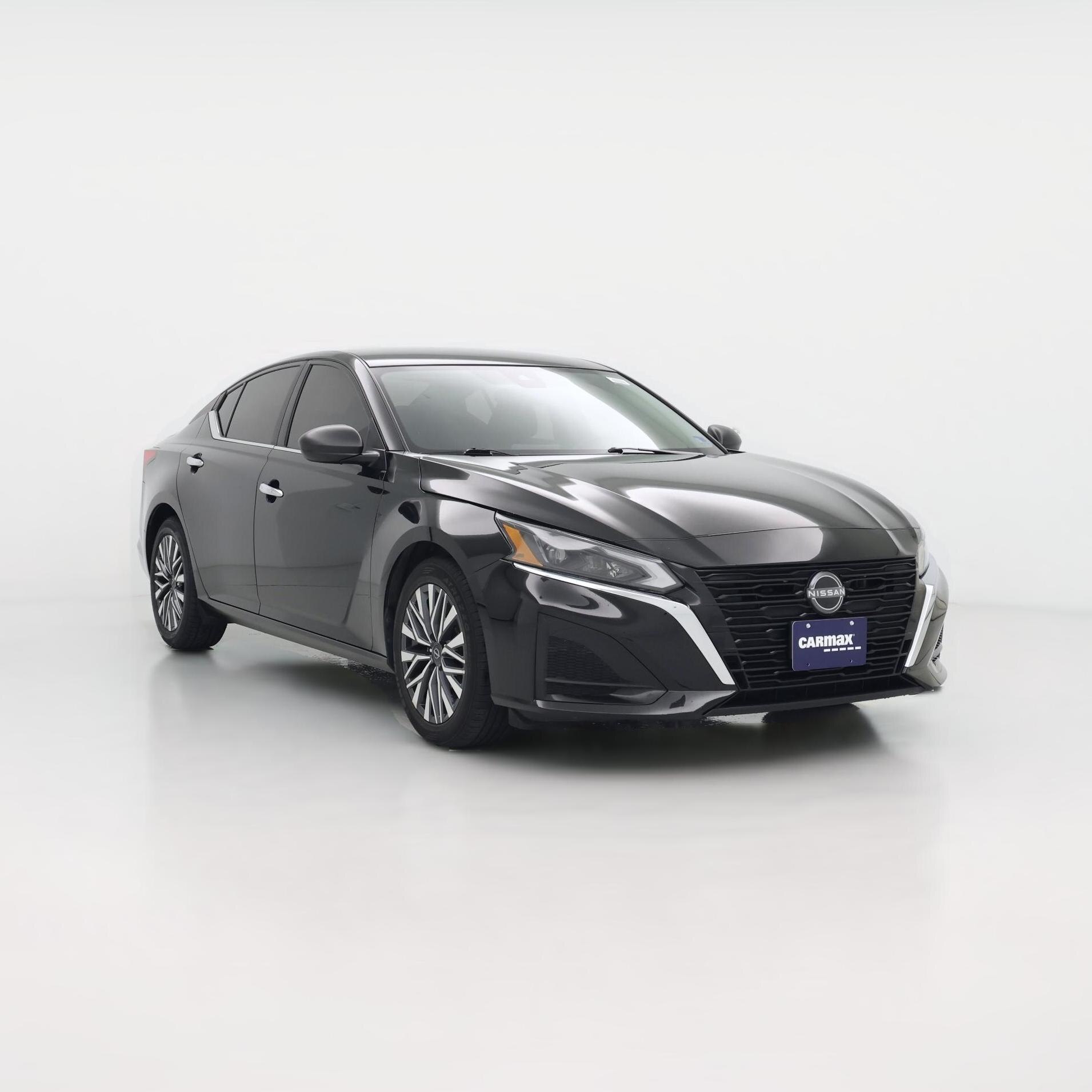 Thumbnail: 2024 Nissan Altima - 1