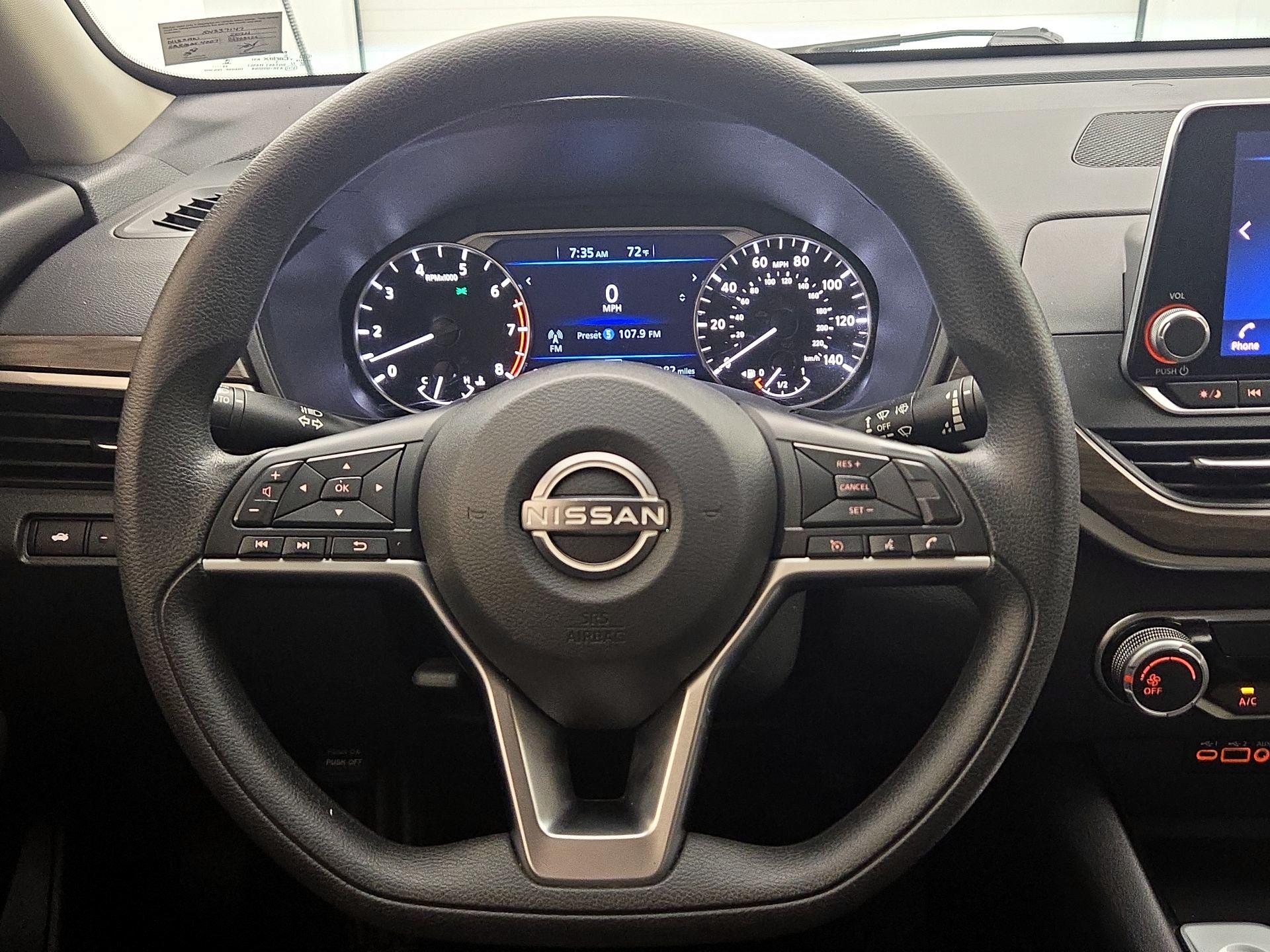 Thumbnail: 2024 Nissan Altima - 10