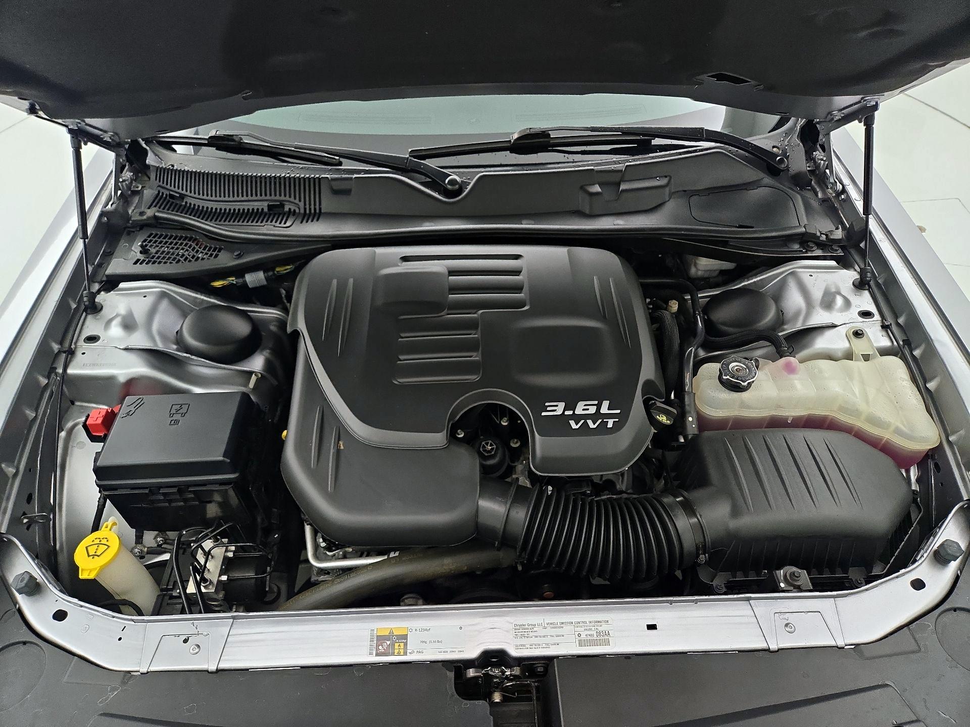 Thumbnail: 2014 Dodge Challenger - 19