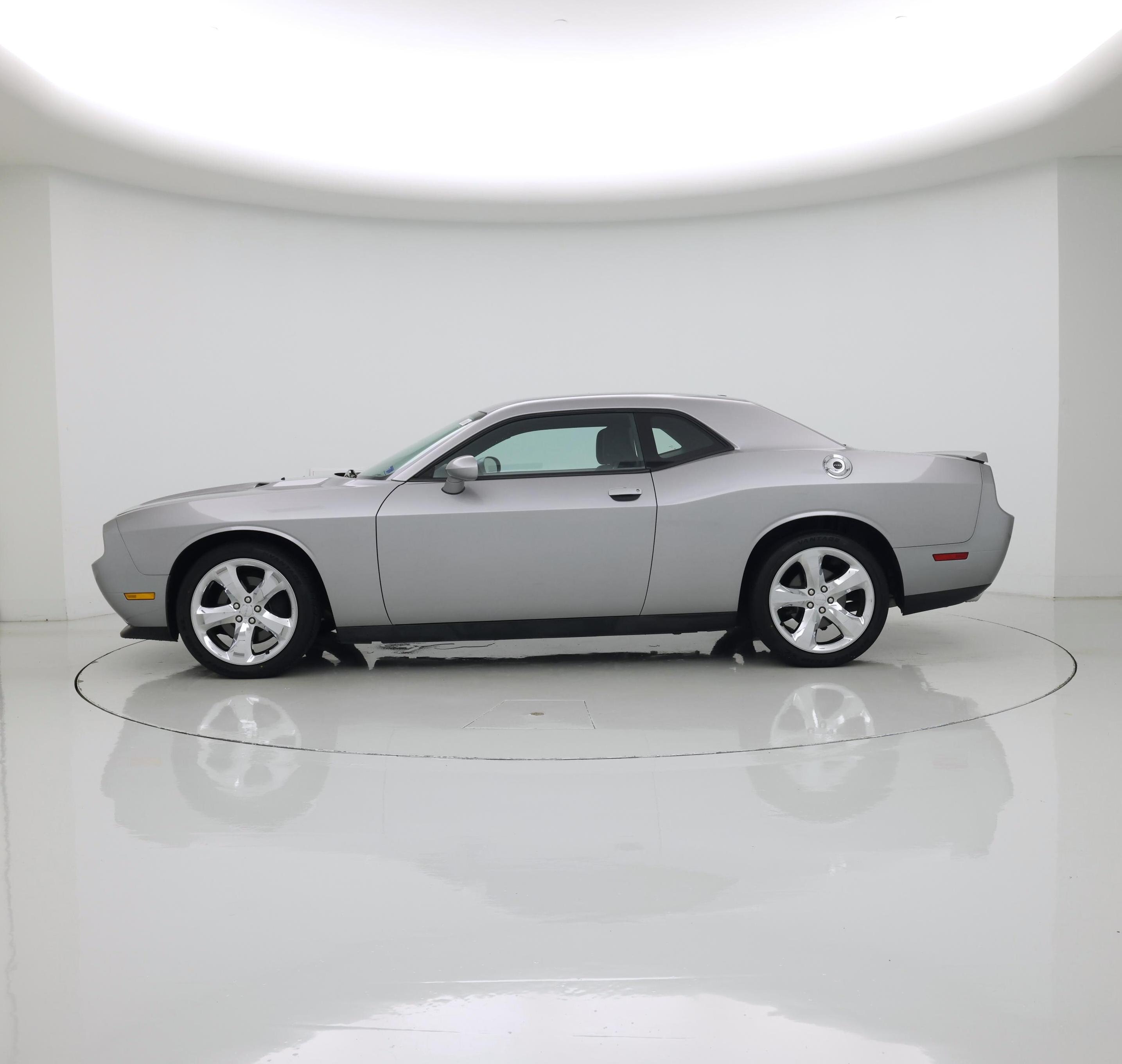 Thumbnail: 2014 Dodge Challenger - 3