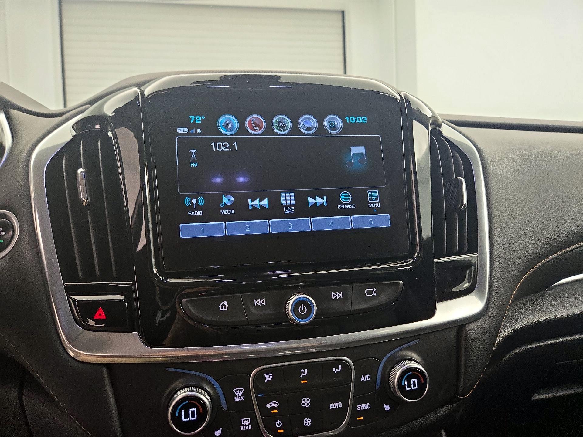 Thumbnail: 2019 Chevrolet Traverse - 16