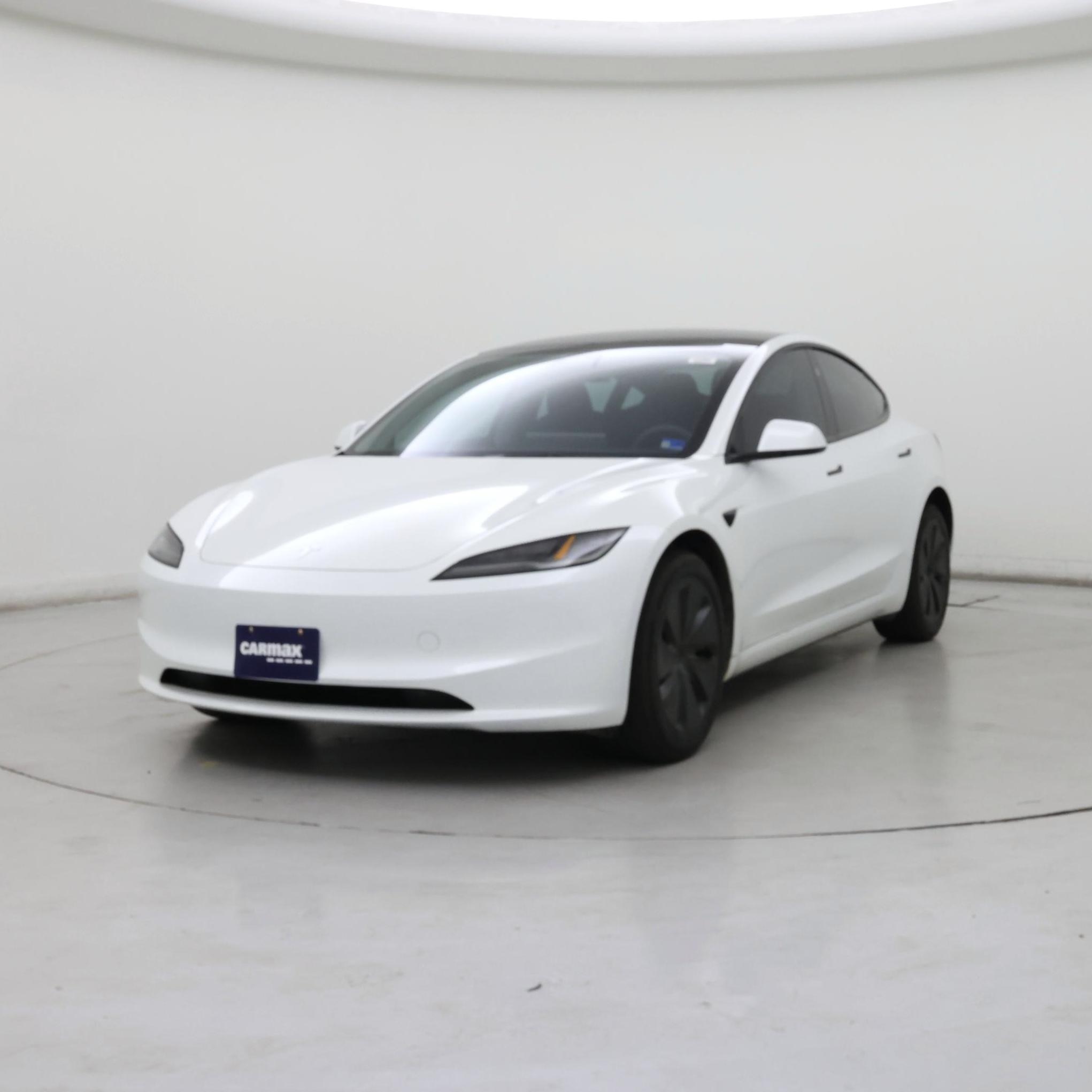 Thumbnail: 2025 Tesla Model 3 - 4