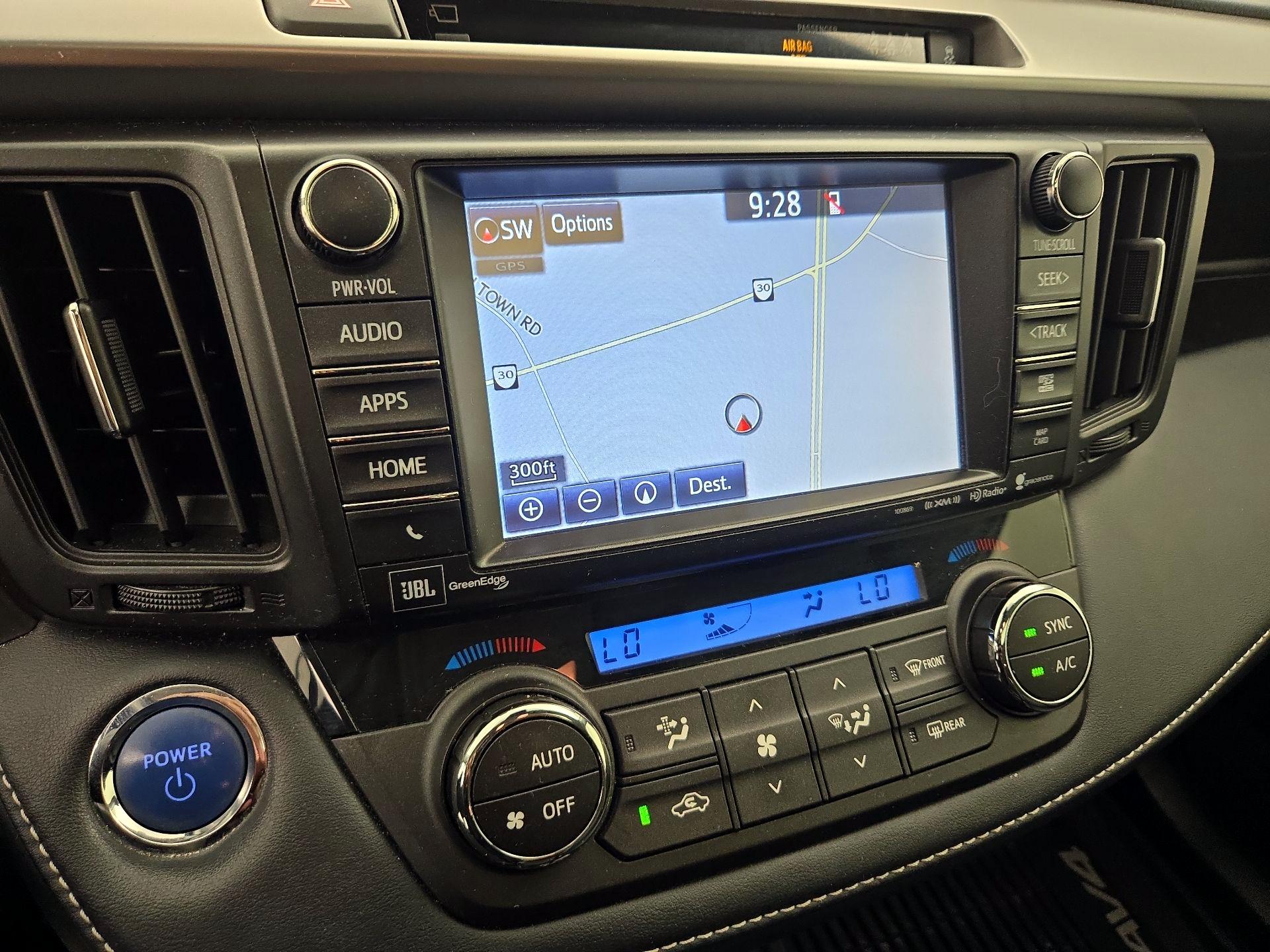 Thumbnail: 2018 Toyota RAV4 - 14