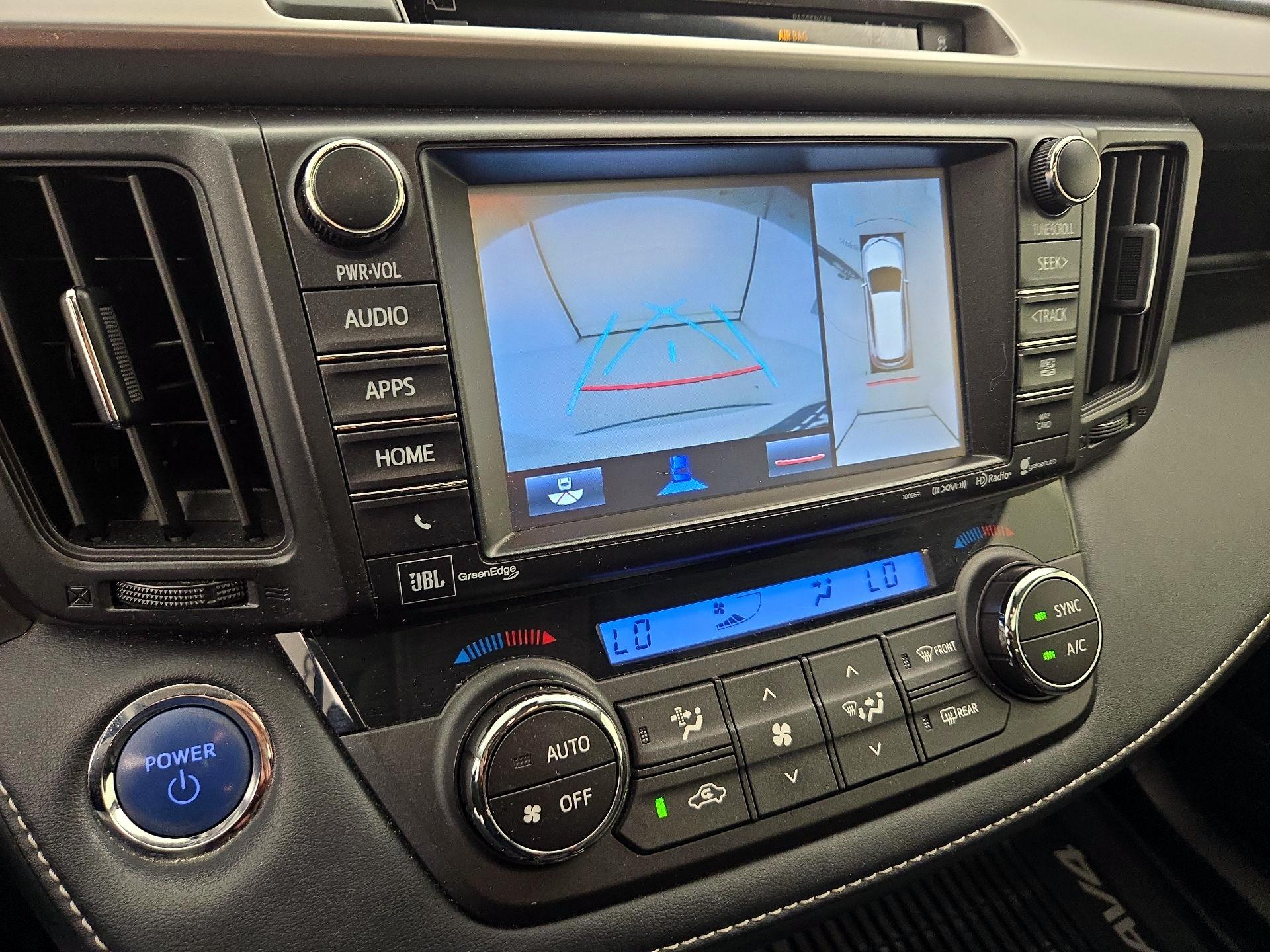 Thumbnail: 2018 Toyota RAV4 - 15