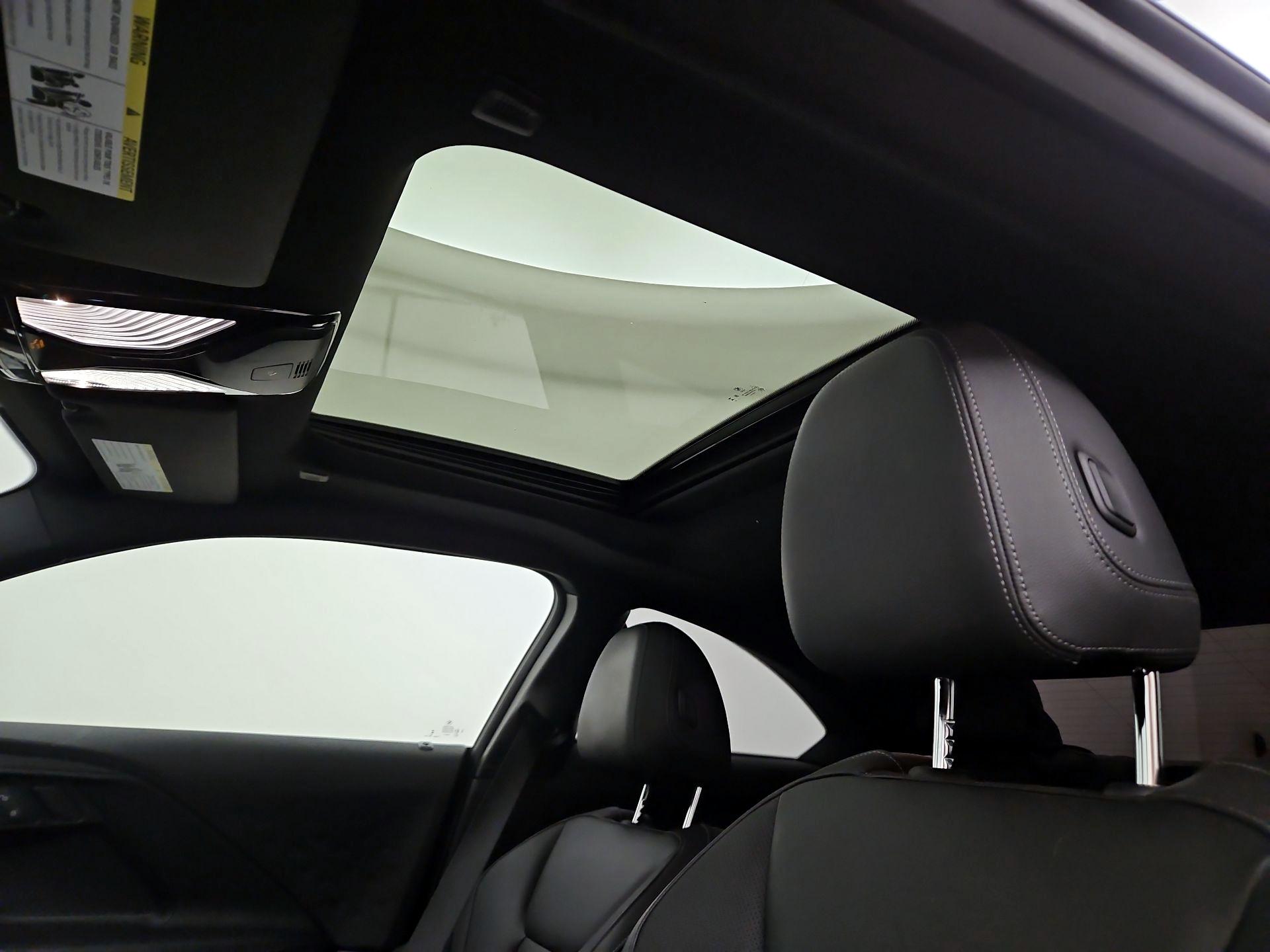 Thumbnail: 2024 BMW 2 Series - 20