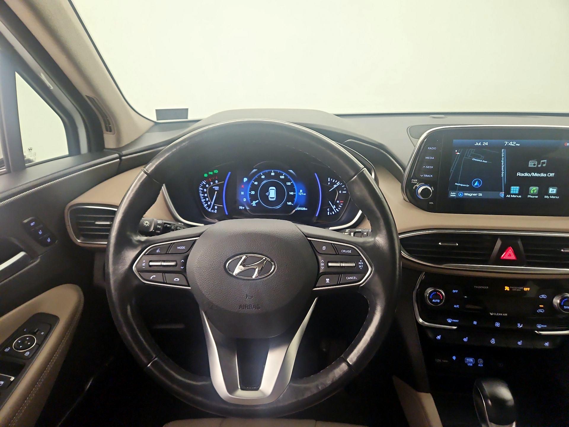 Thumbnail: 2020 Hyundai Santa Fe - 10