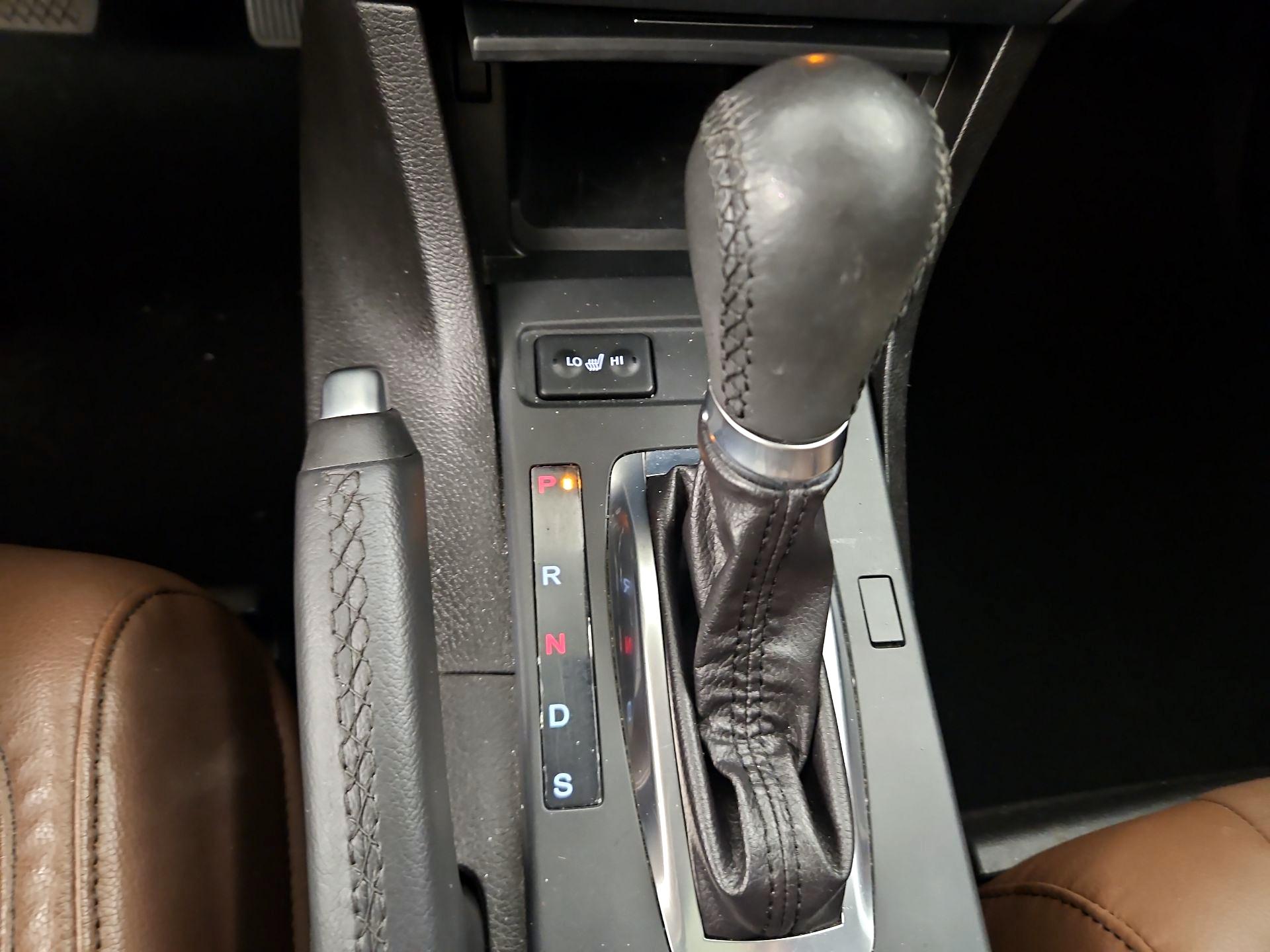Thumbnail: 2020 Acura ILX - 17
