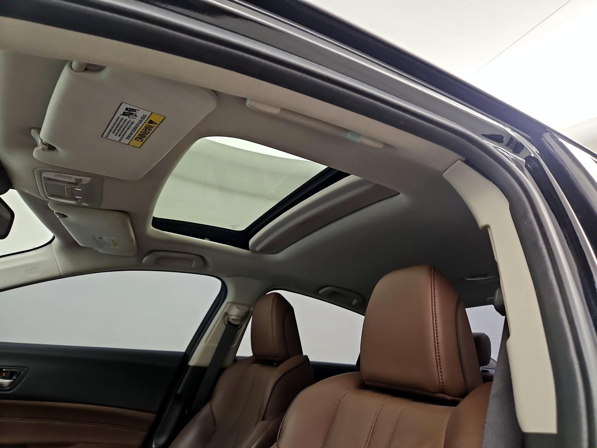 Thumbnail: 2020 Acura ILX - 19