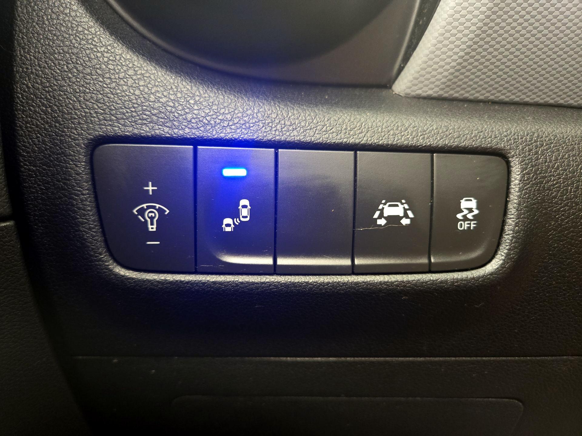 Thumbnail: 2019 Hyundai Kona - 13