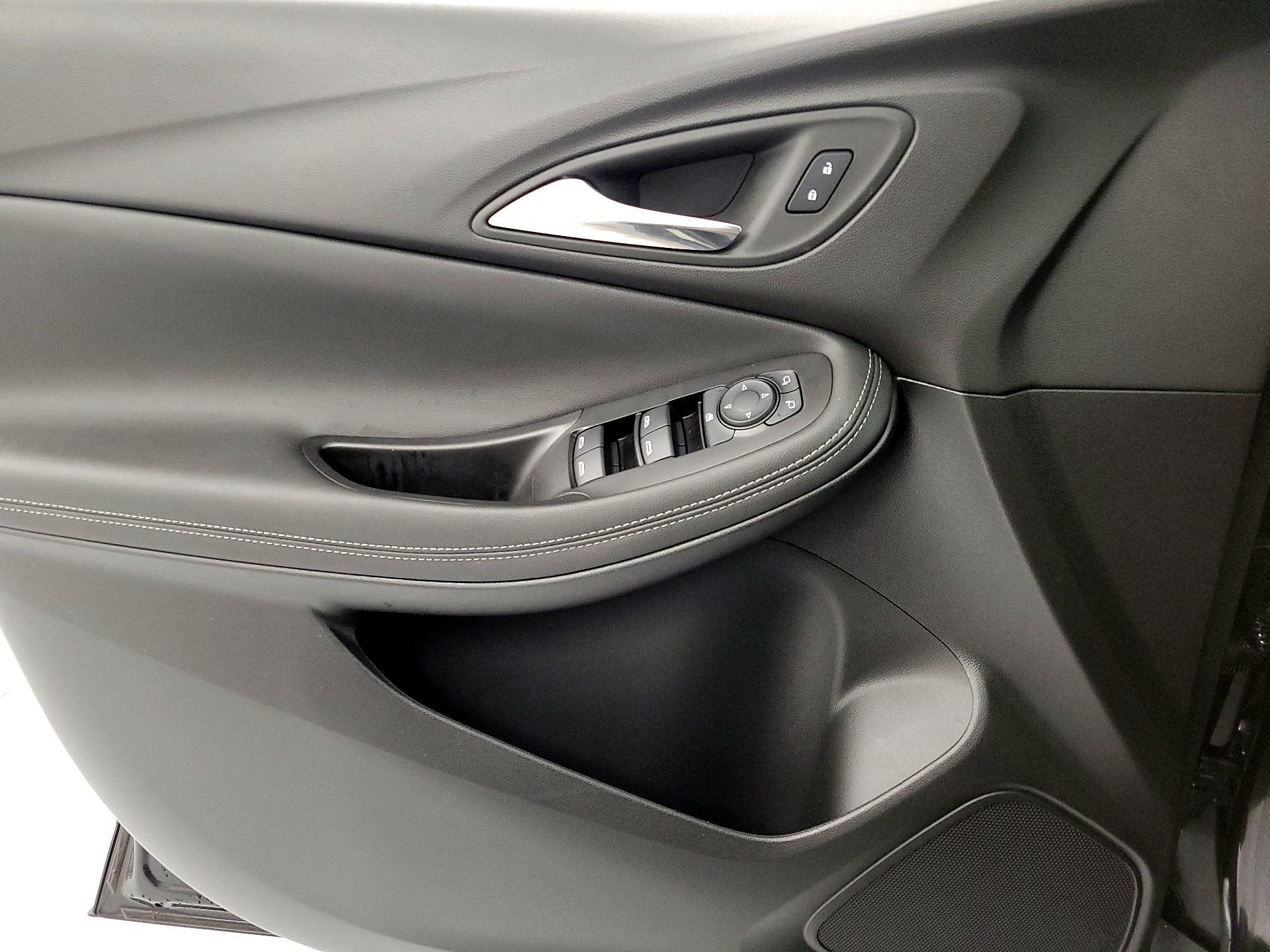 Thumbnail: 2023 Buick Encore GX - 12