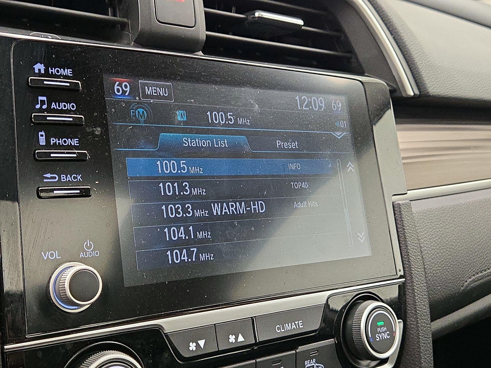 Thumbnail: 2020 Honda Civic - 14