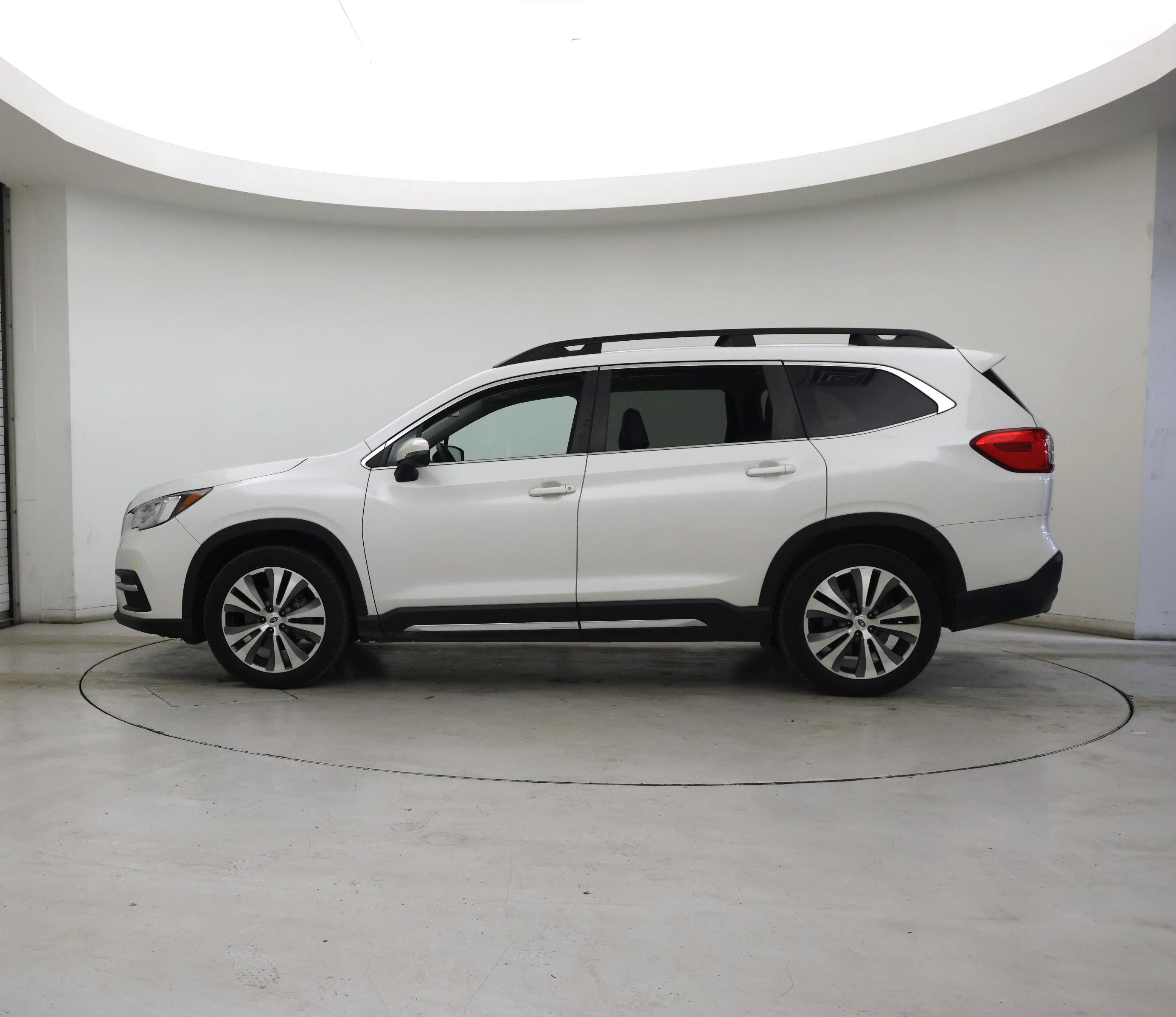 Thumbnail: 2022 Subaru Ascent - 3