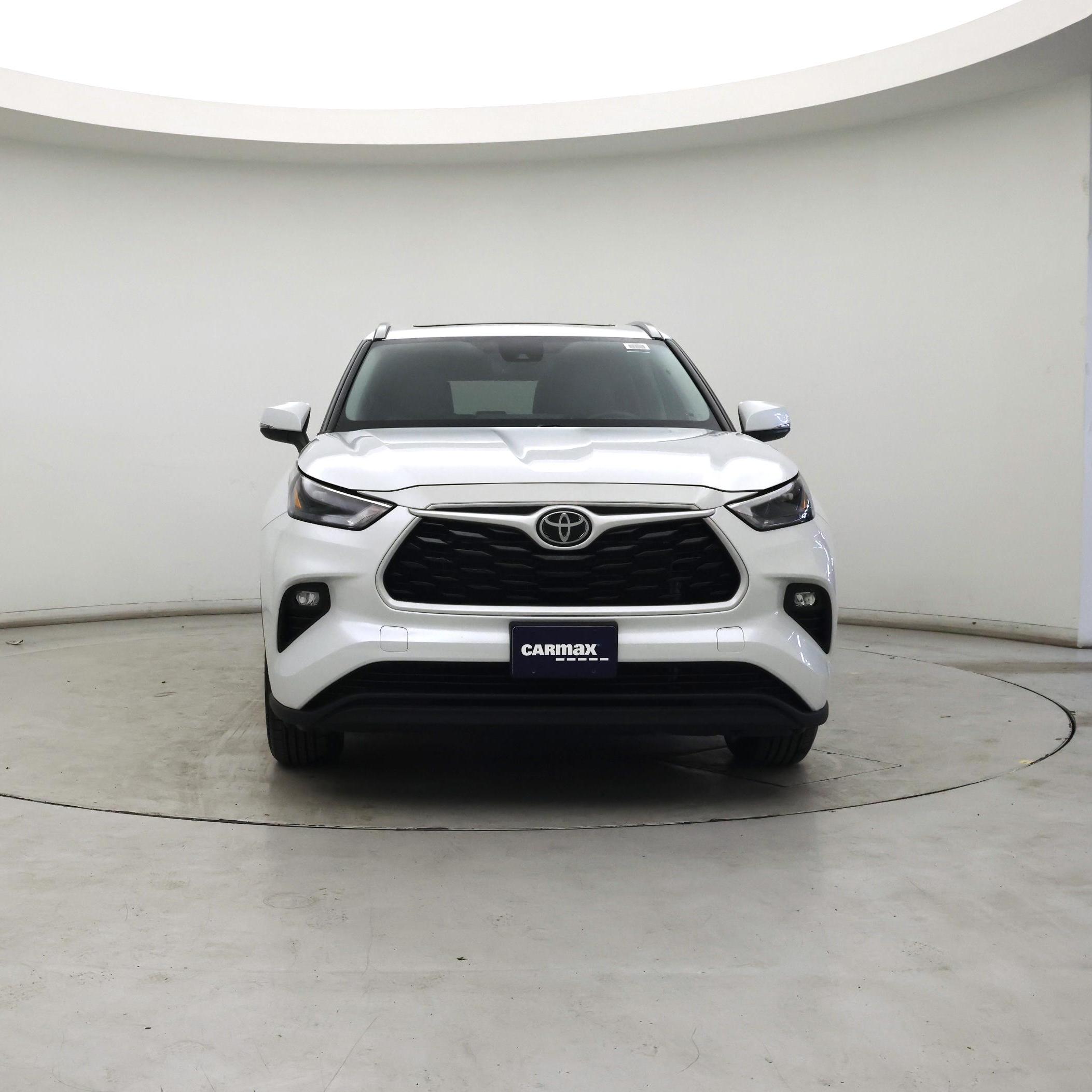 Thumbnail: 2023 Toyota Highlander - 5
