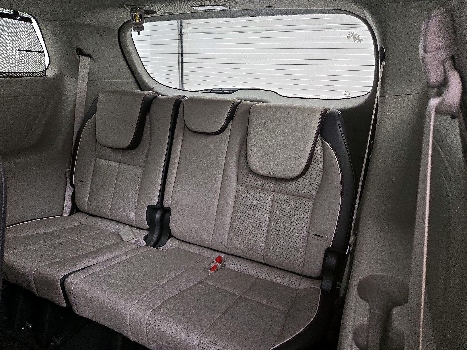 Thumbnail: 2020 Kia Sedona - 20