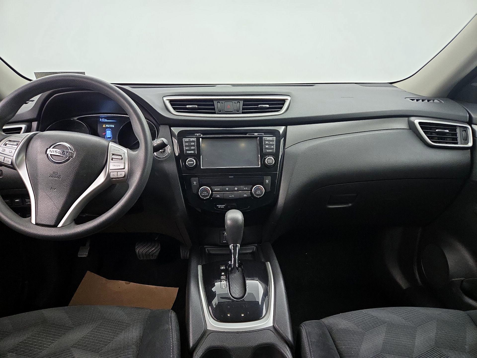 Thumbnail: 2014 Nissan Rogue - 9