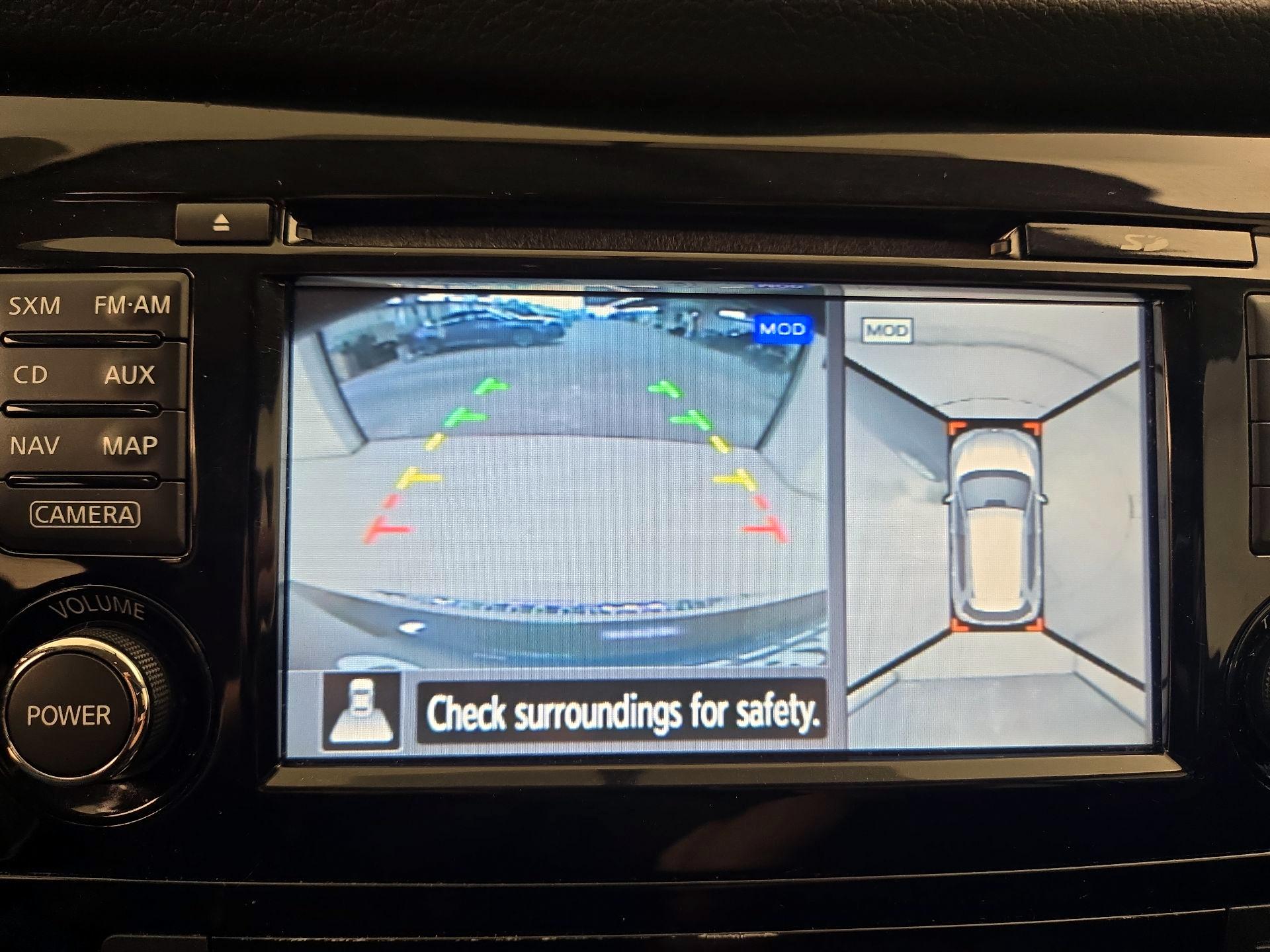 Thumbnail: 2014 Nissan Rogue - 15