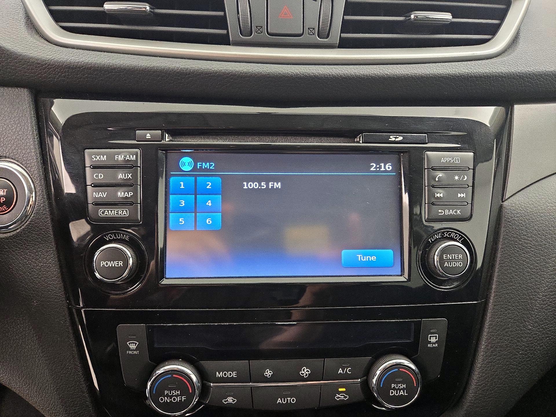 Thumbnail: 2014 Nissan Rogue - 16