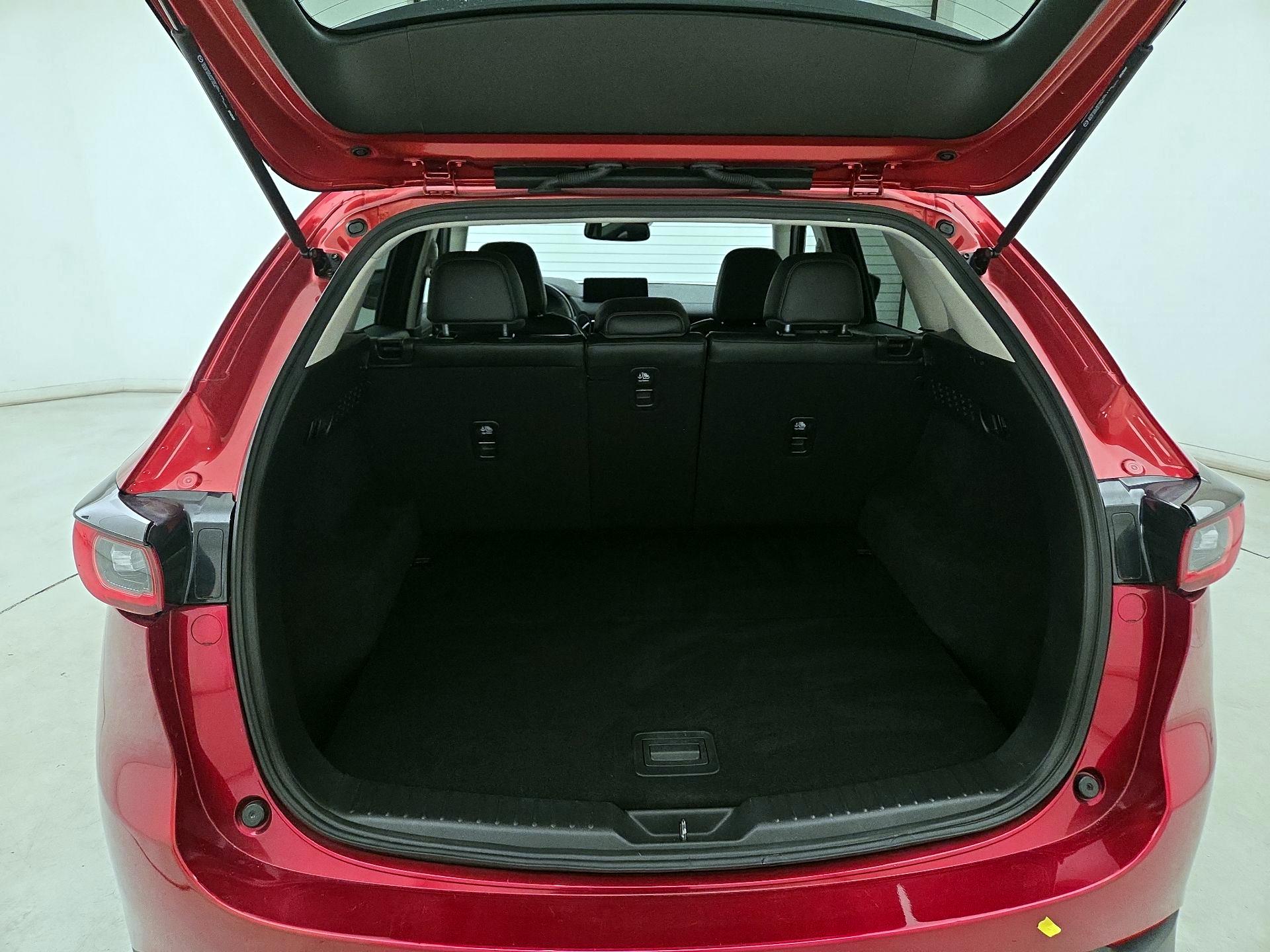 Thumbnail: 2023 Mazda CX-5 - 18